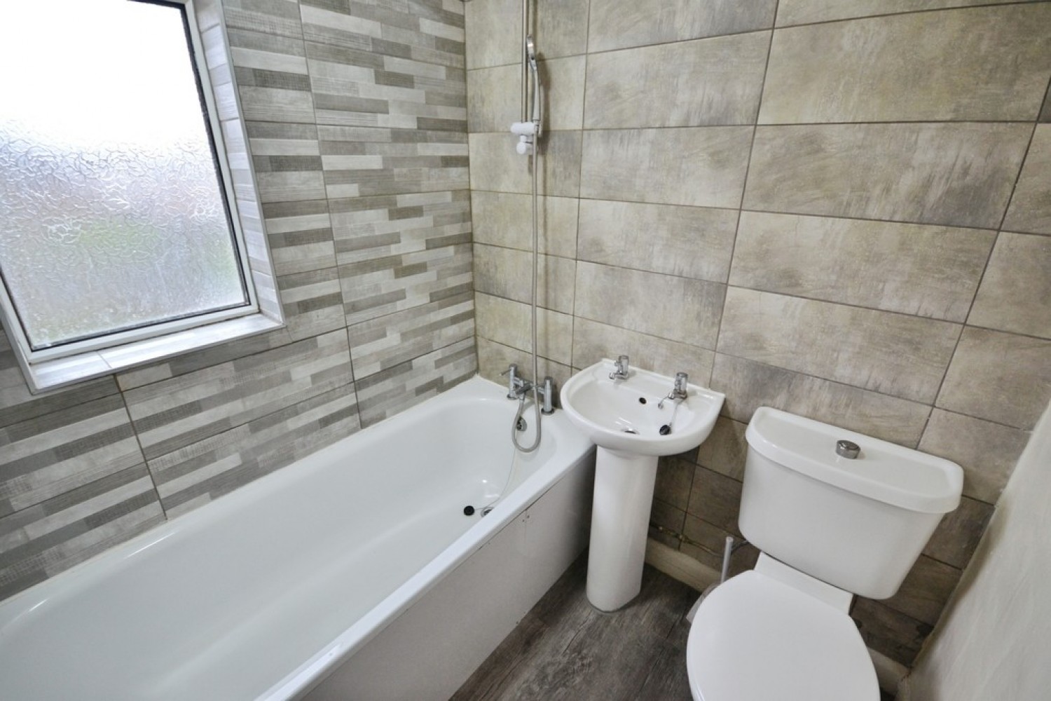 3 bedroom House for Letting Arden Avn, Braunstone , Leicester
