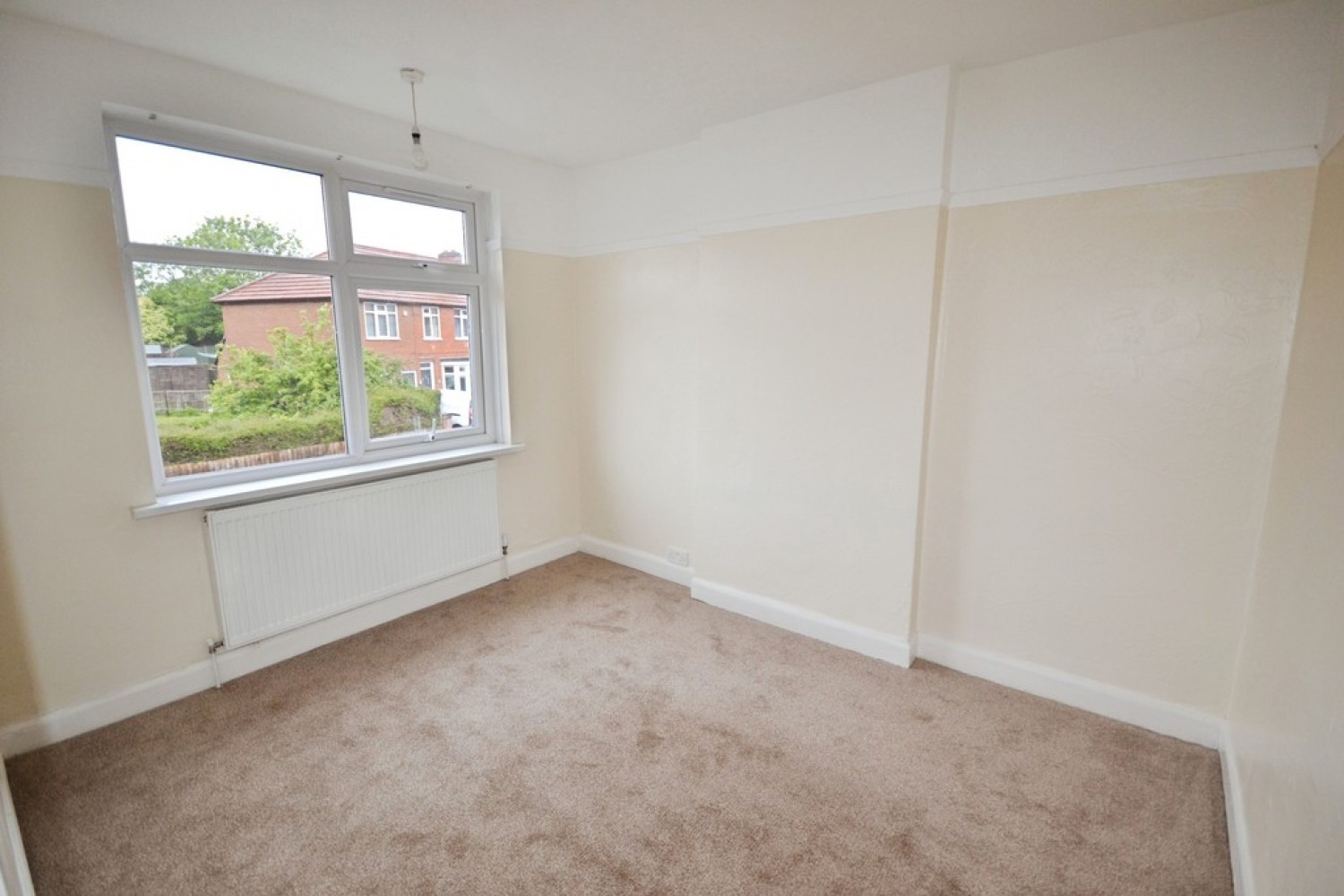 3 bedroom House for Letting Arden Avn, Braunstone , Leicester