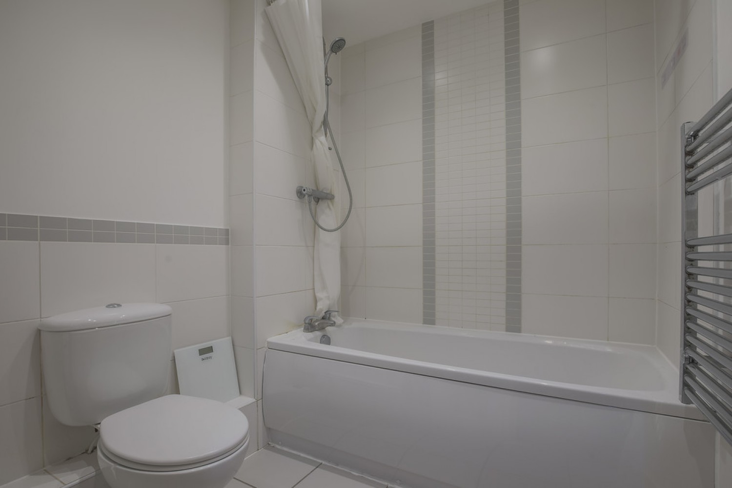 2 bedroom Flat for Letting Lanadron Close, Isleworth