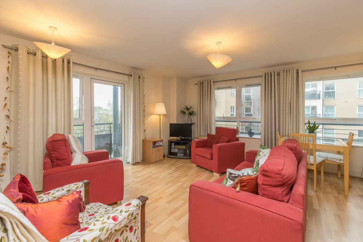 Lanadron Close, Isleworth