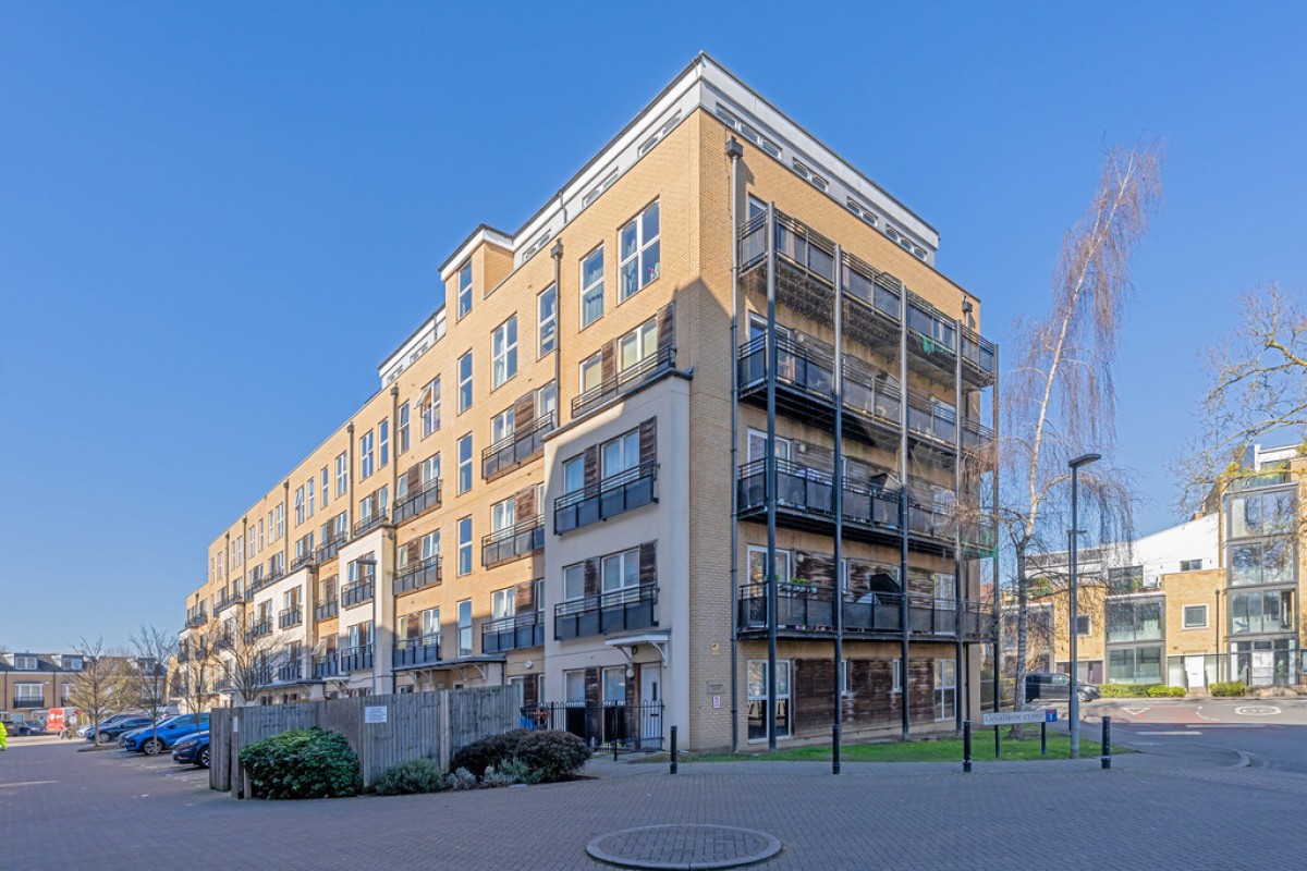 Greenbank Court, Lanadron Close, Isleworth