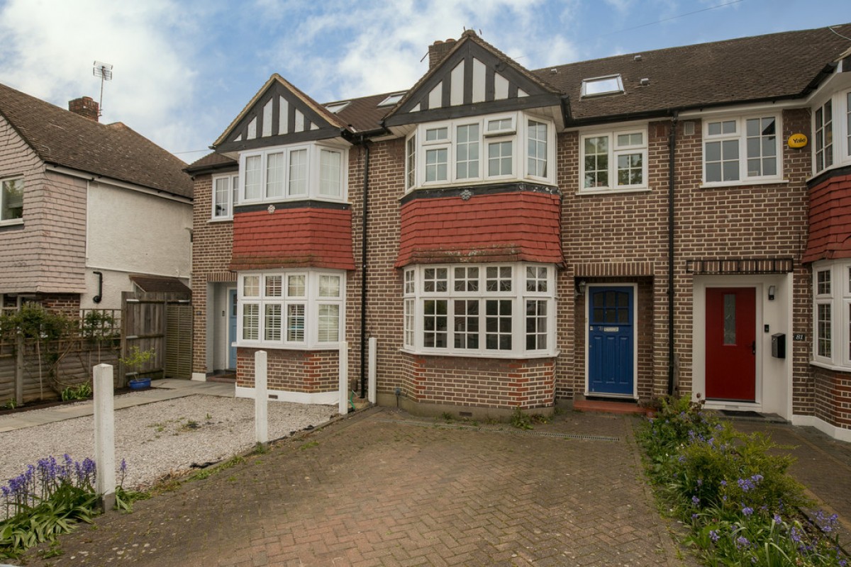 Lincoln Avenue, Twickenham