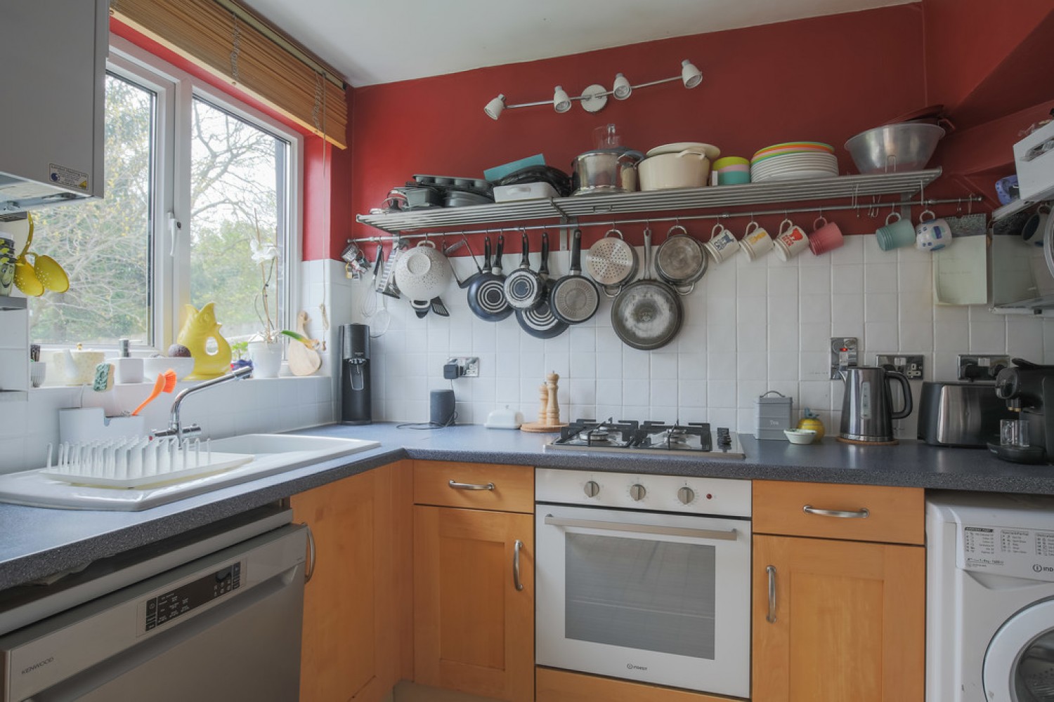 4 bedroom House for Letting Lincoln Avenue, Twickenham