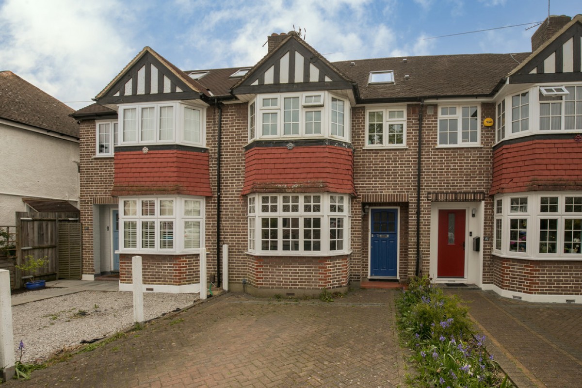 Lincoln Avenue, Twickenham