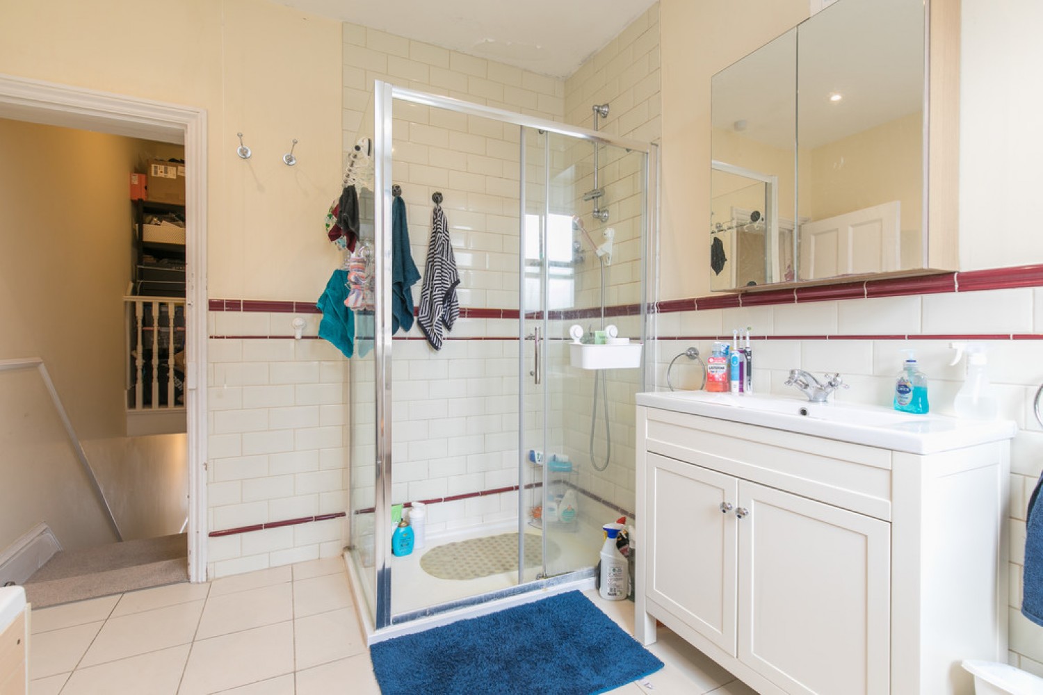 2 bedroom House for Letting Staines Road