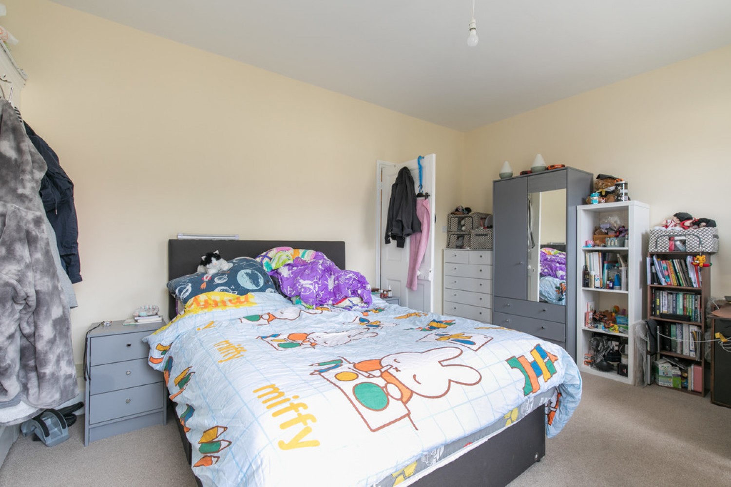 2 bedroom House for Letting Staines Road