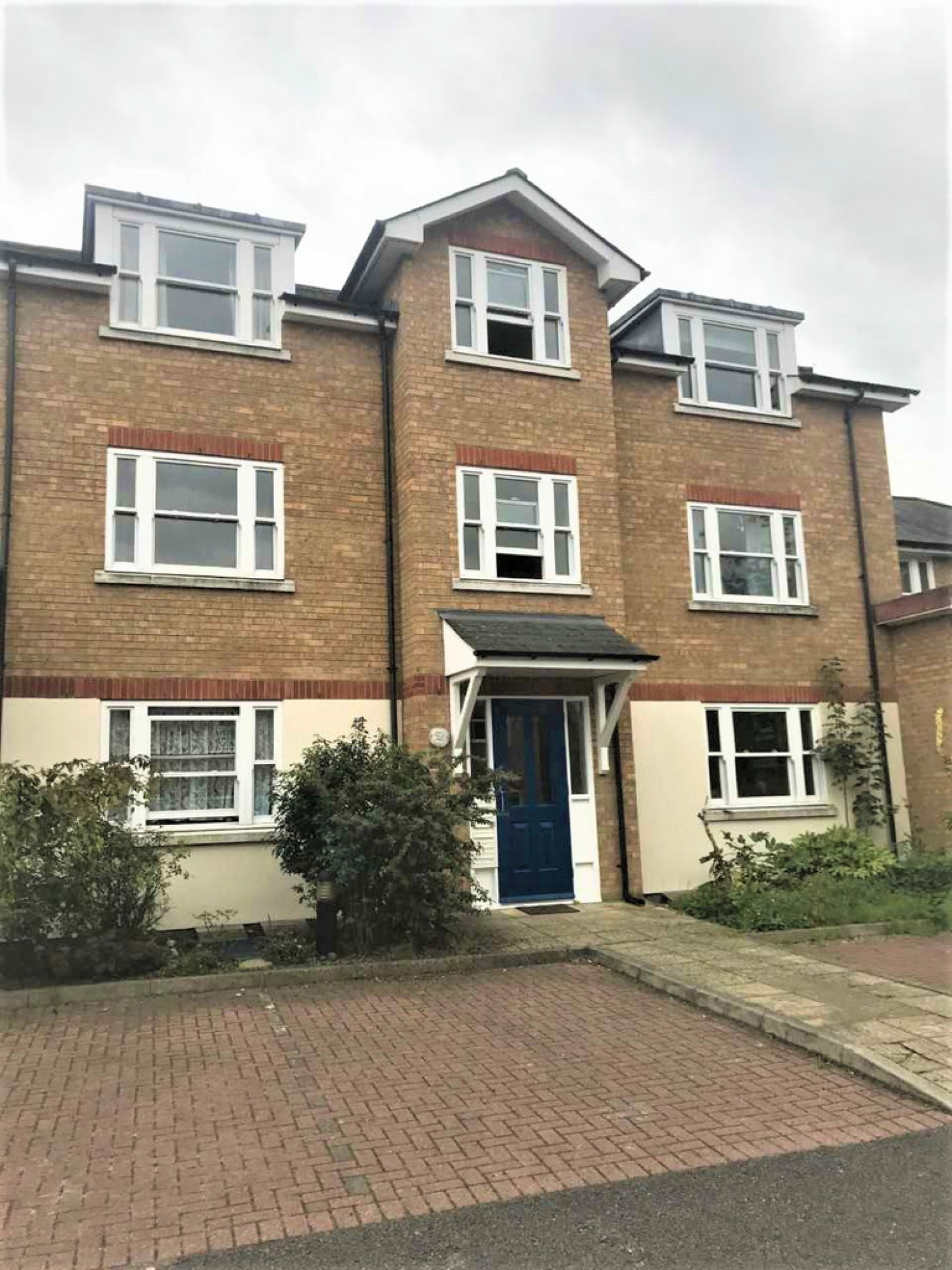 1 bedroom Flat for Letting Rowntree Road , Twickenham