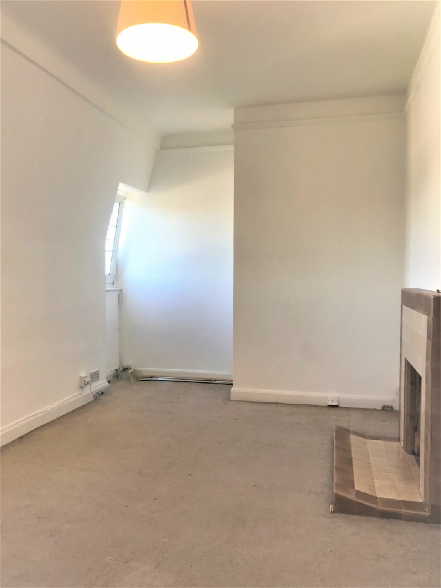 2 bedroom Flat in Lebanon Court