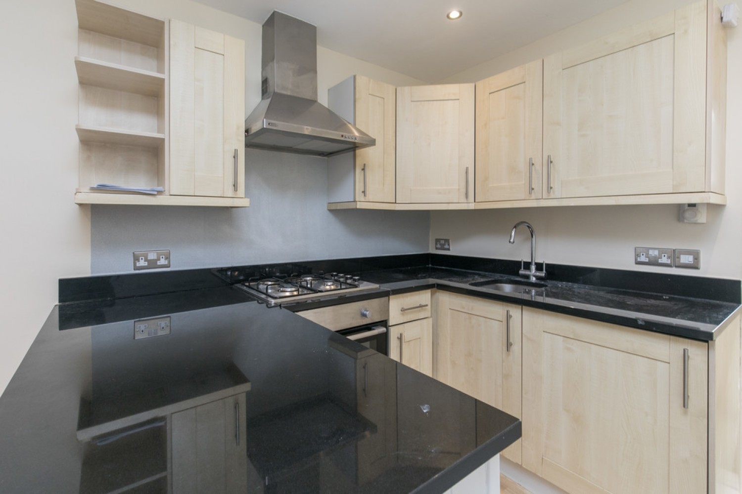 1 bedroom Flat in Nelson Road, Whitton