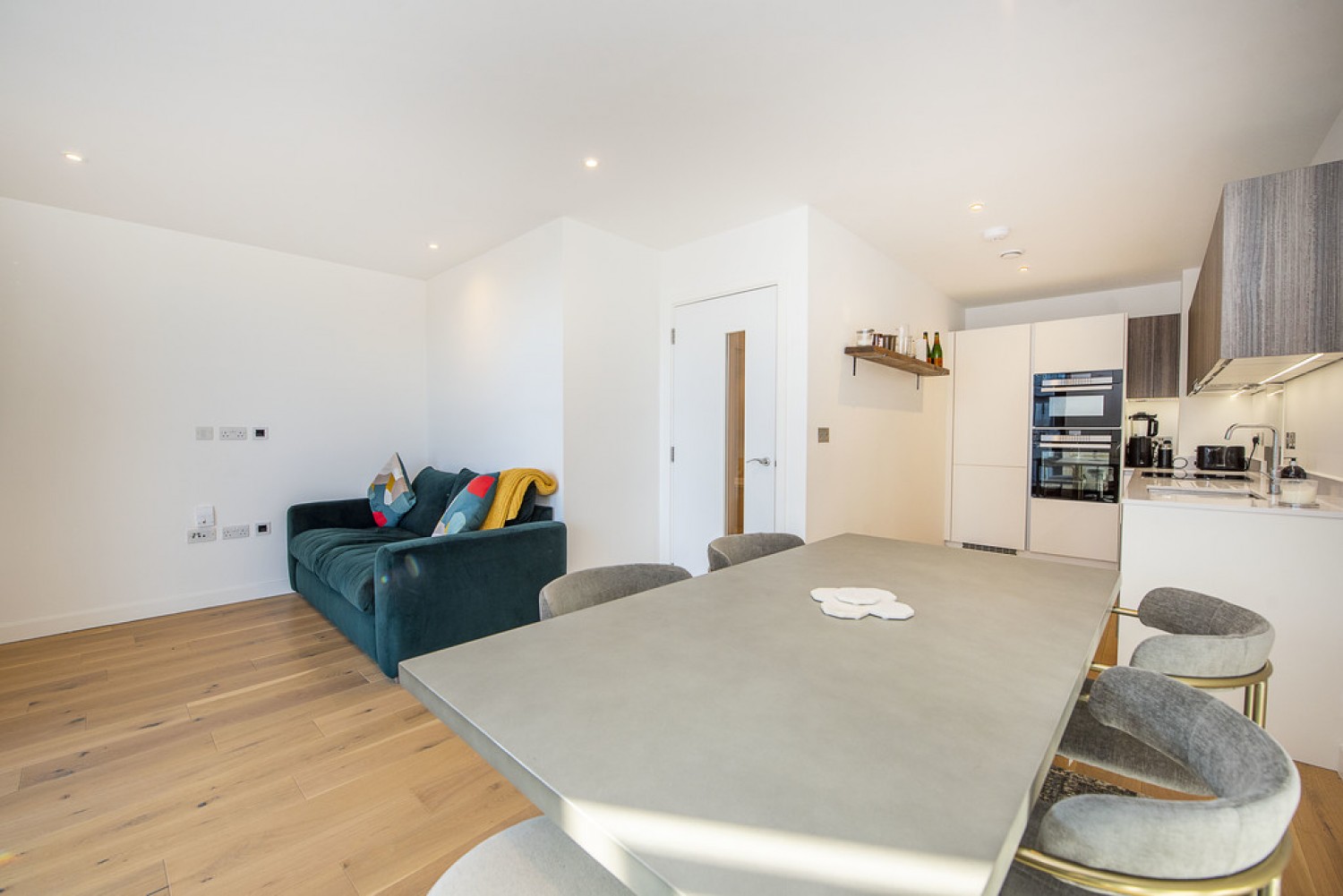 1 bedroom Flat for Sale Overbridge House, Twickenham
