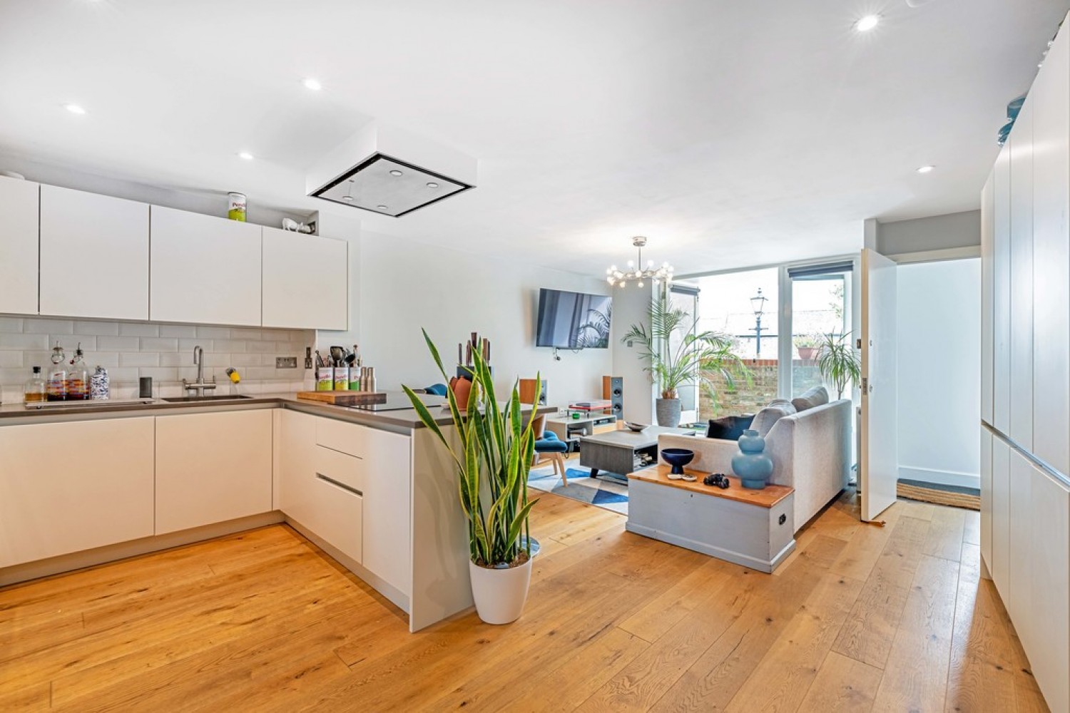 2 bedroom Flat for Letting Flood Lane, Twickenham