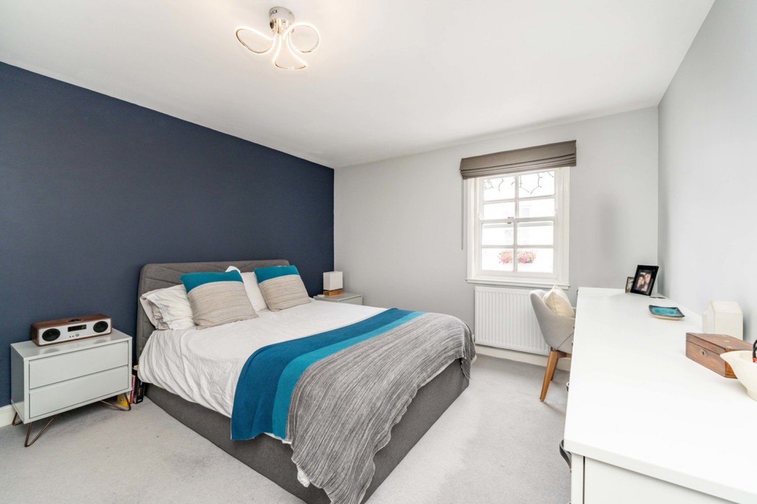 2 bedroom Flat for Letting Flood Lane, Twickenham