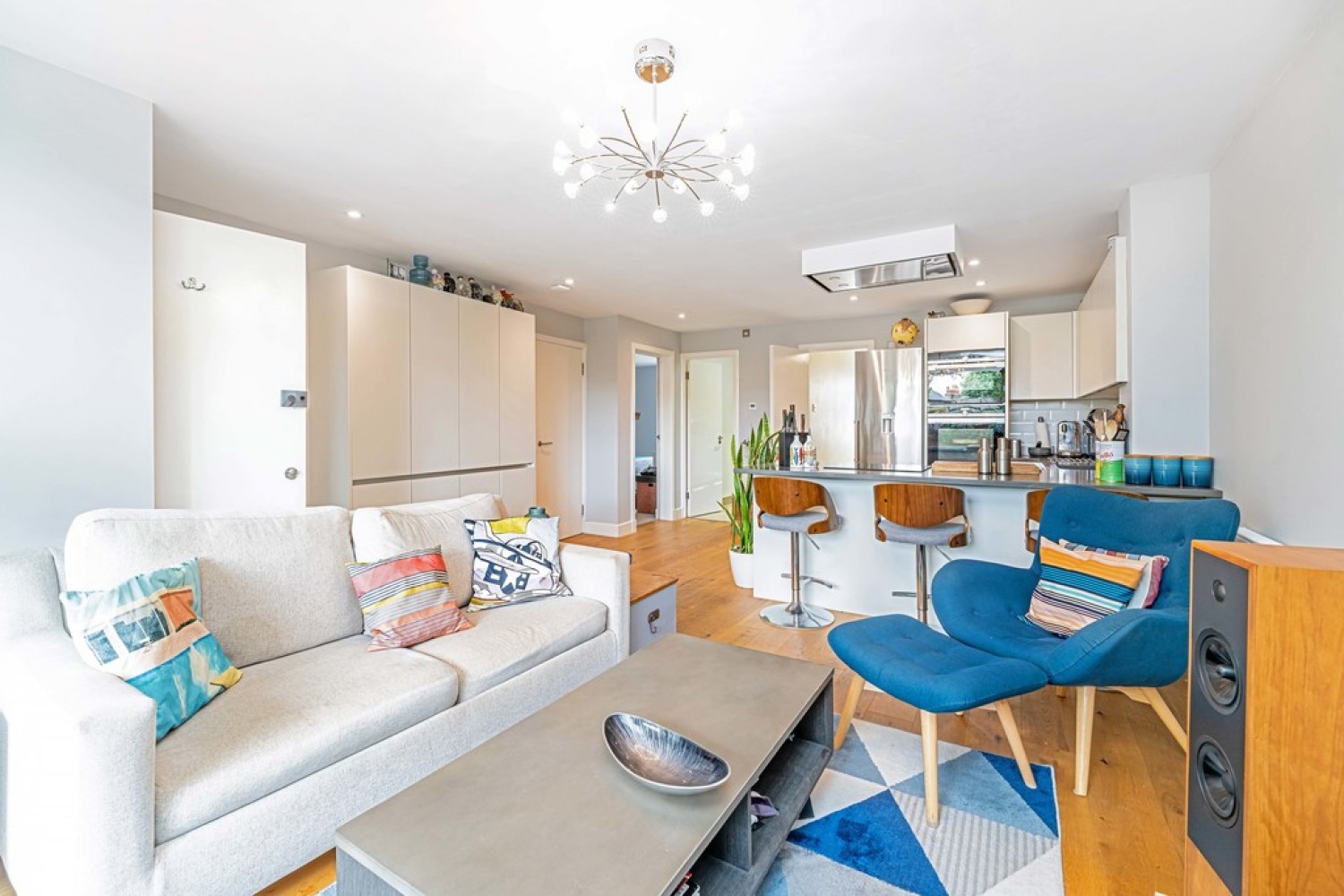 2 bedroom Flat for Letting Flood Lane, Twickenham