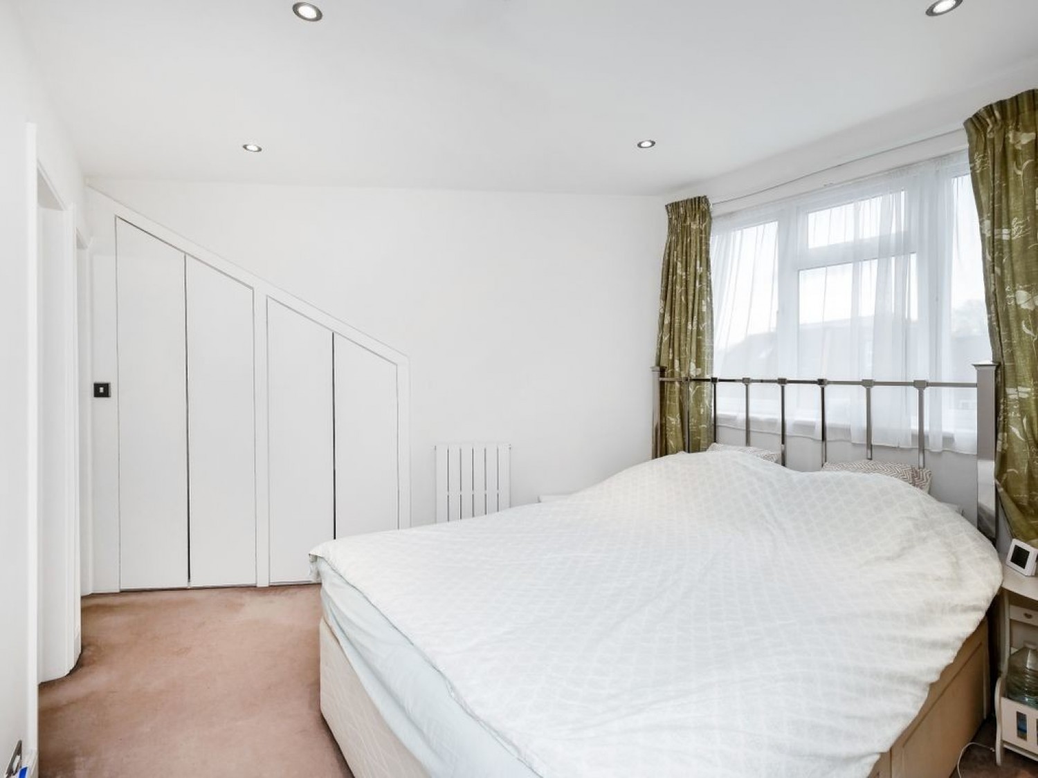 1 bedroom Flat for Sale Whitton, Twickenham, Middlesex