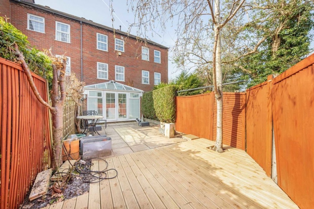 Park Crescent, Twickenham