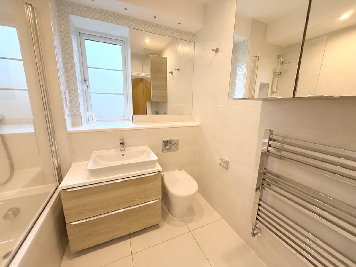 Samuelson Place, Isleworth, Hounslow