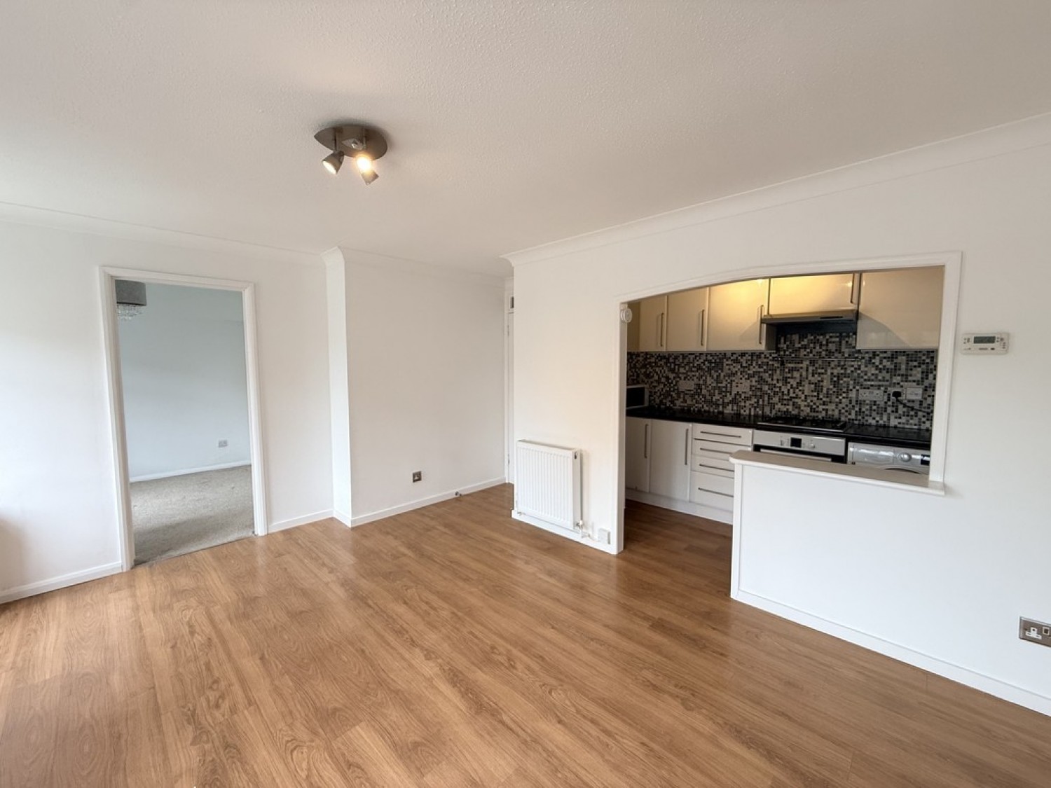 1 bedroom Flat for Sale Abbotsmede Close, Strawberry Hill