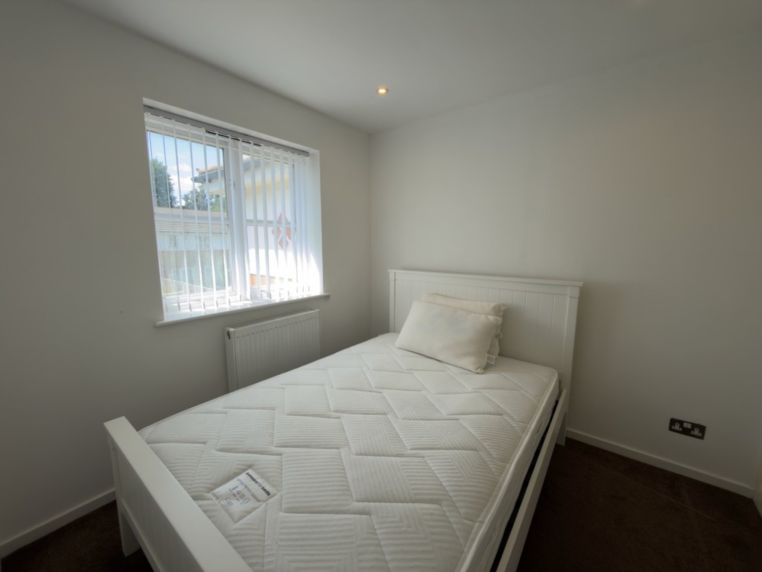 3 bedroom House for Letting Ivy Court