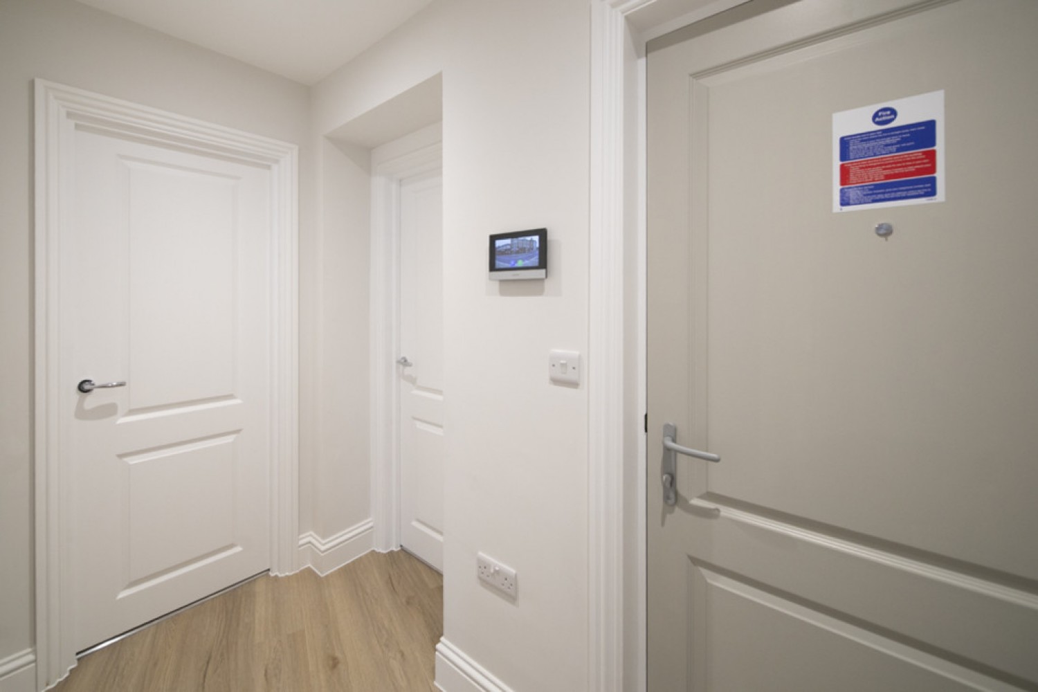 2 bedroom Flat for Letting Harley House