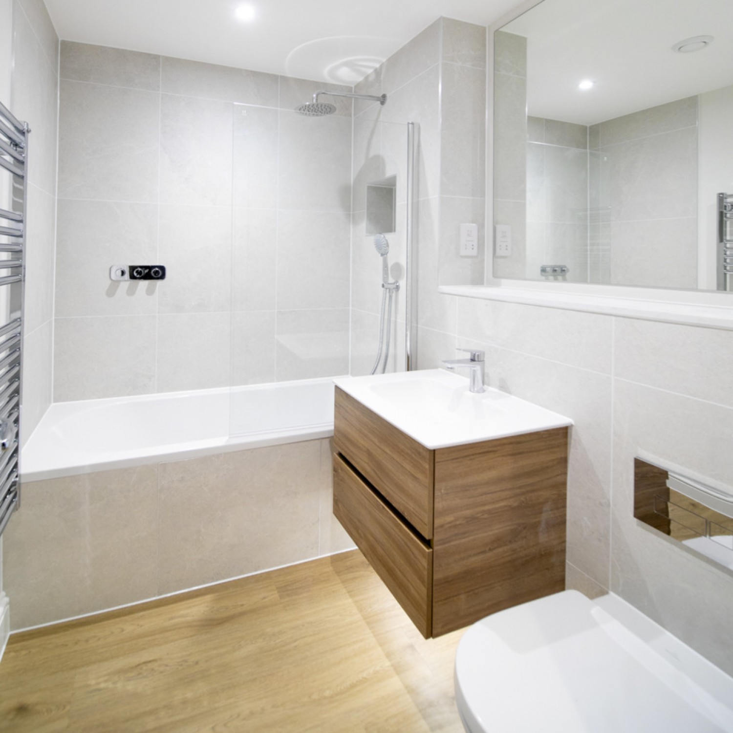 1 bedroom Flat for Letting Harley House