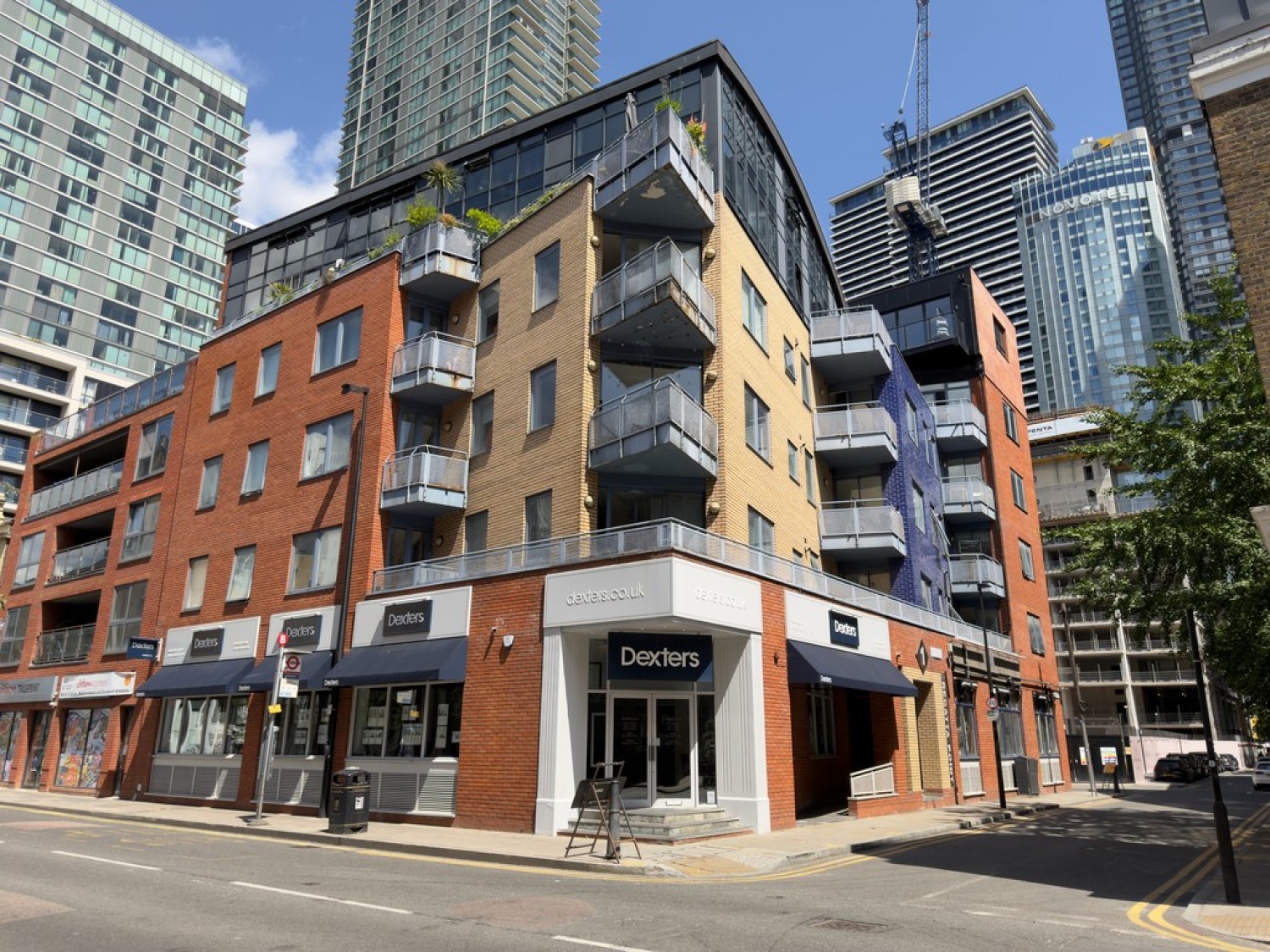 1 bedroom Flat for Letting Regatta Point, Manilla Street, Canary Wharf