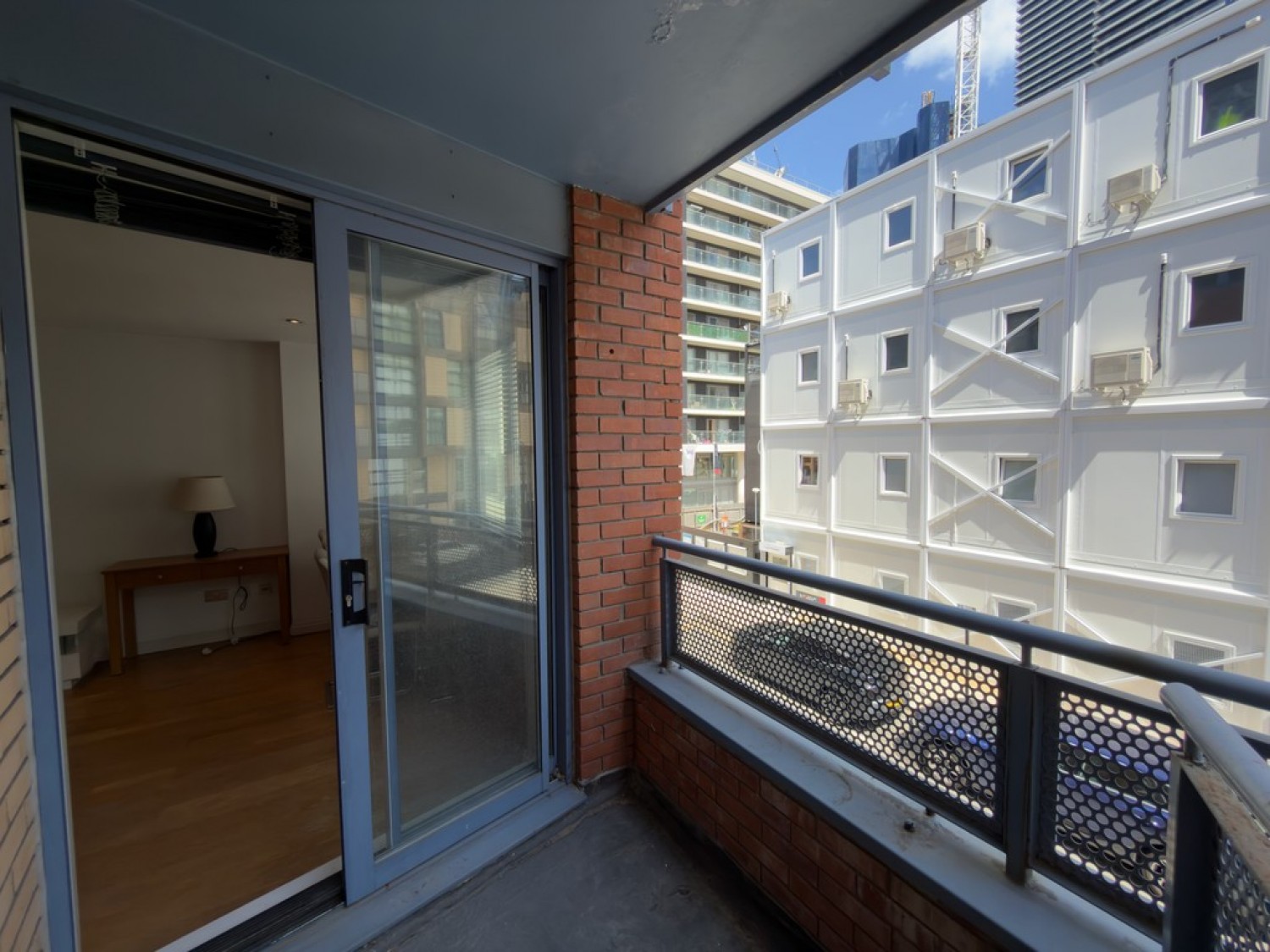 1 bedroom Flat for Letting Regatta Point, Manilla Street, Canary Wharf