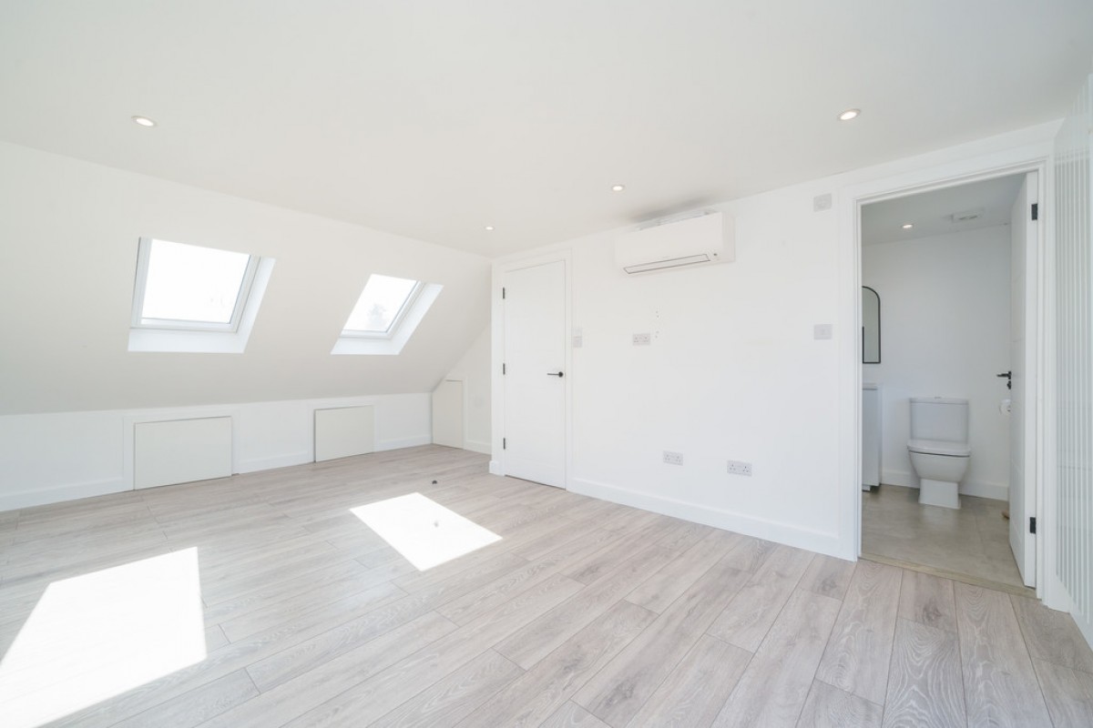 Heston Avenue, Hounslow