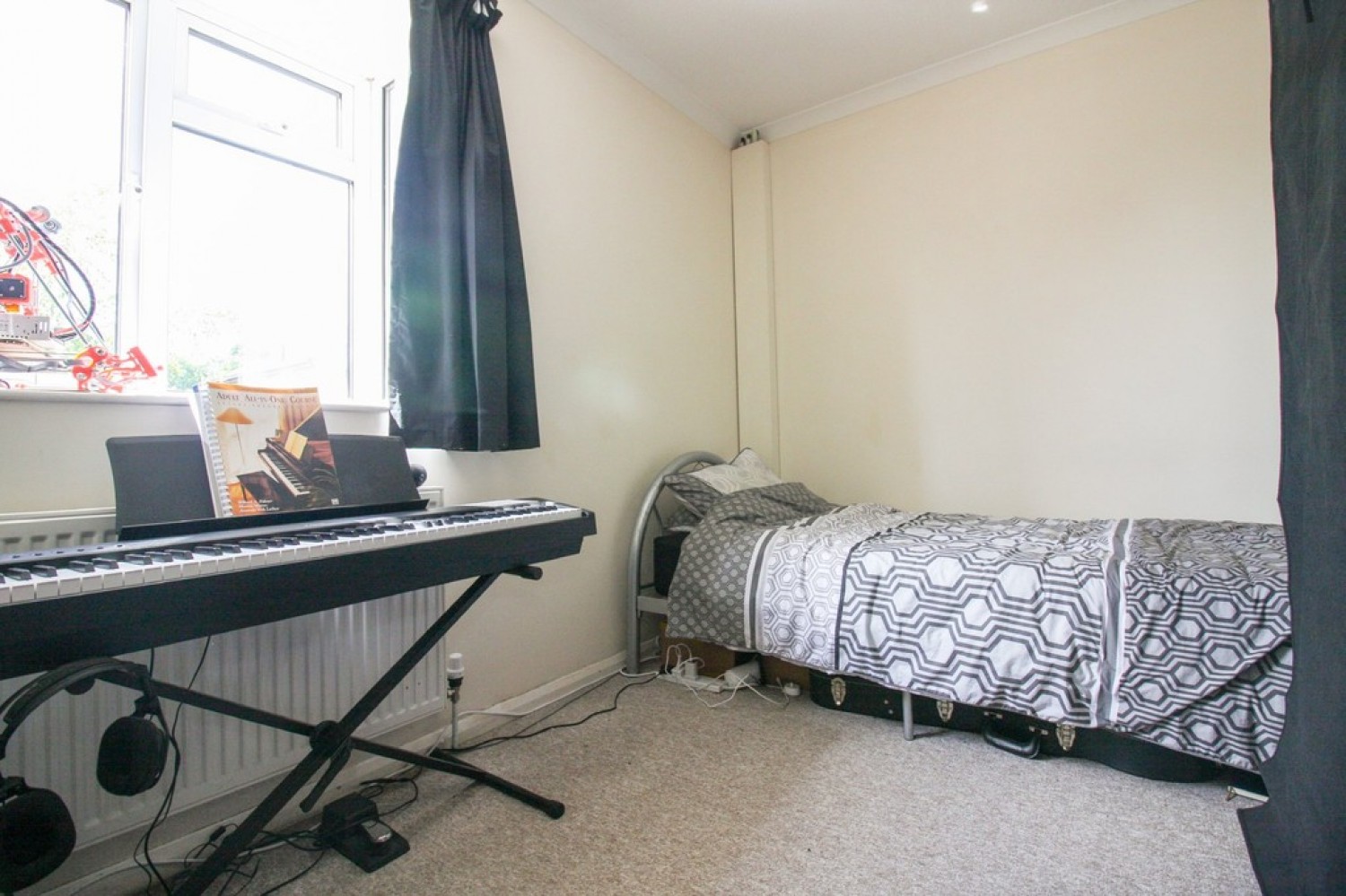 Frankland Close, Weston