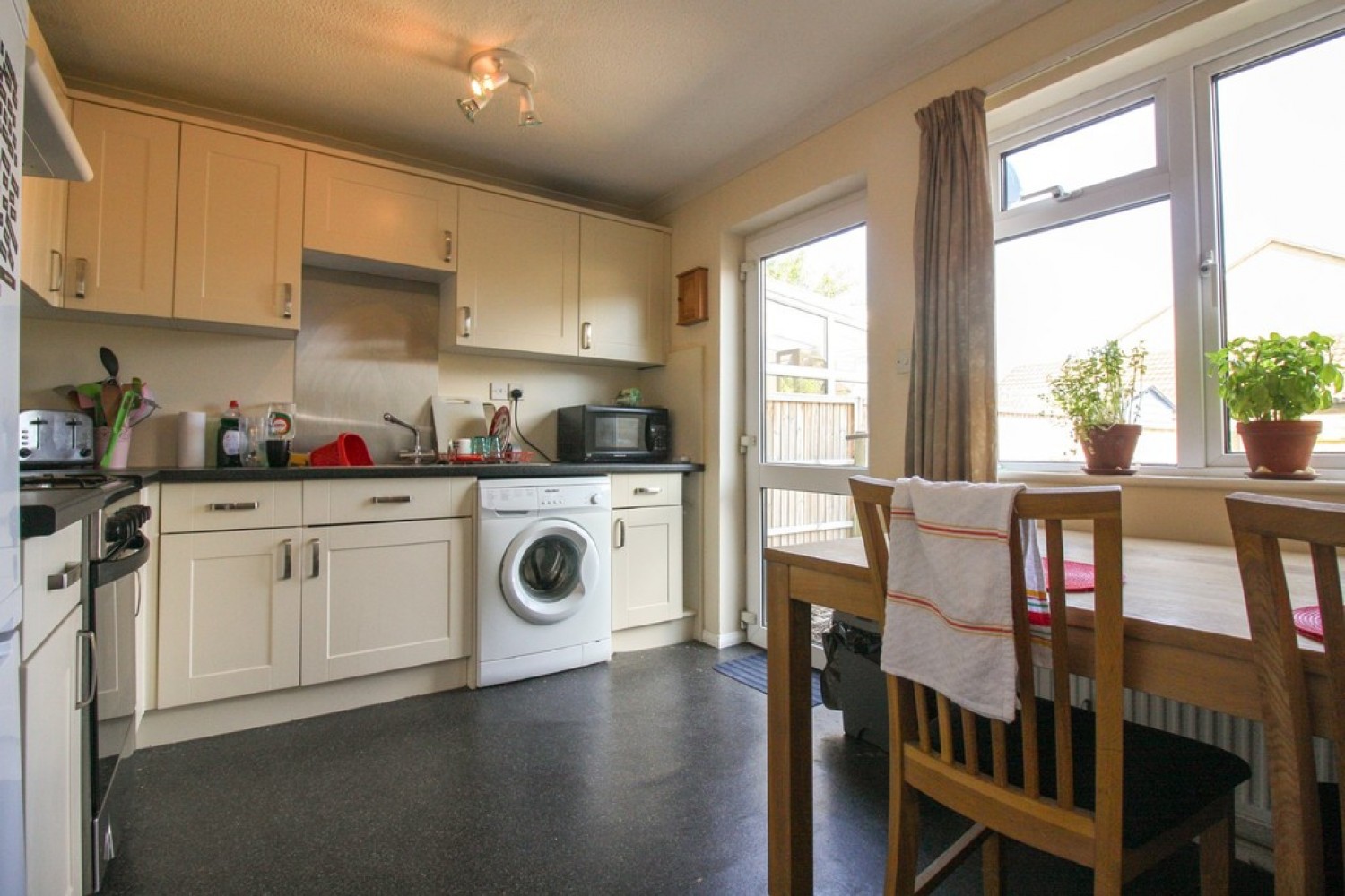 Frankland Close, Weston
