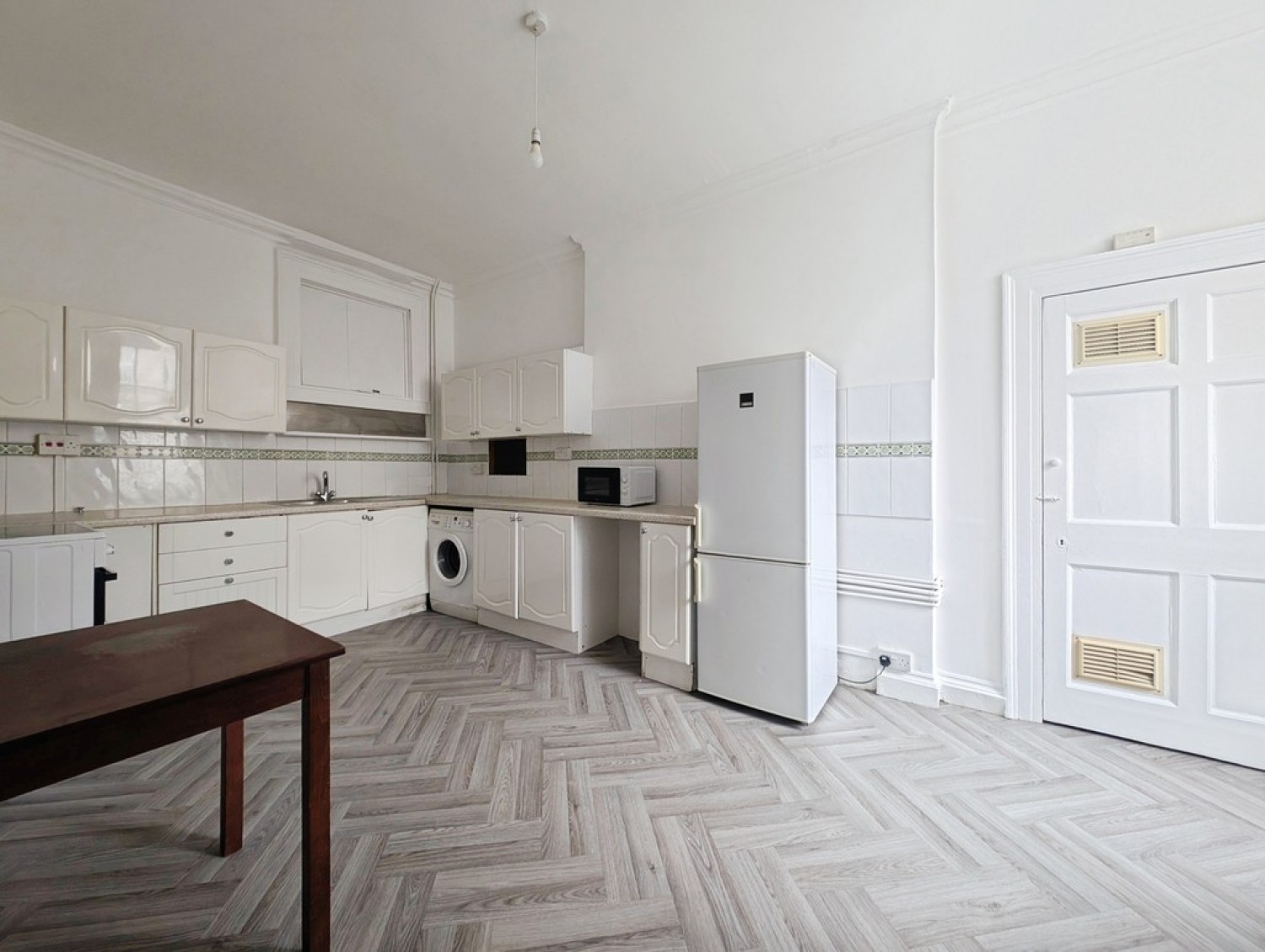 3 bedroom Flat for Letting Walcot Buildings, London Road, Bath