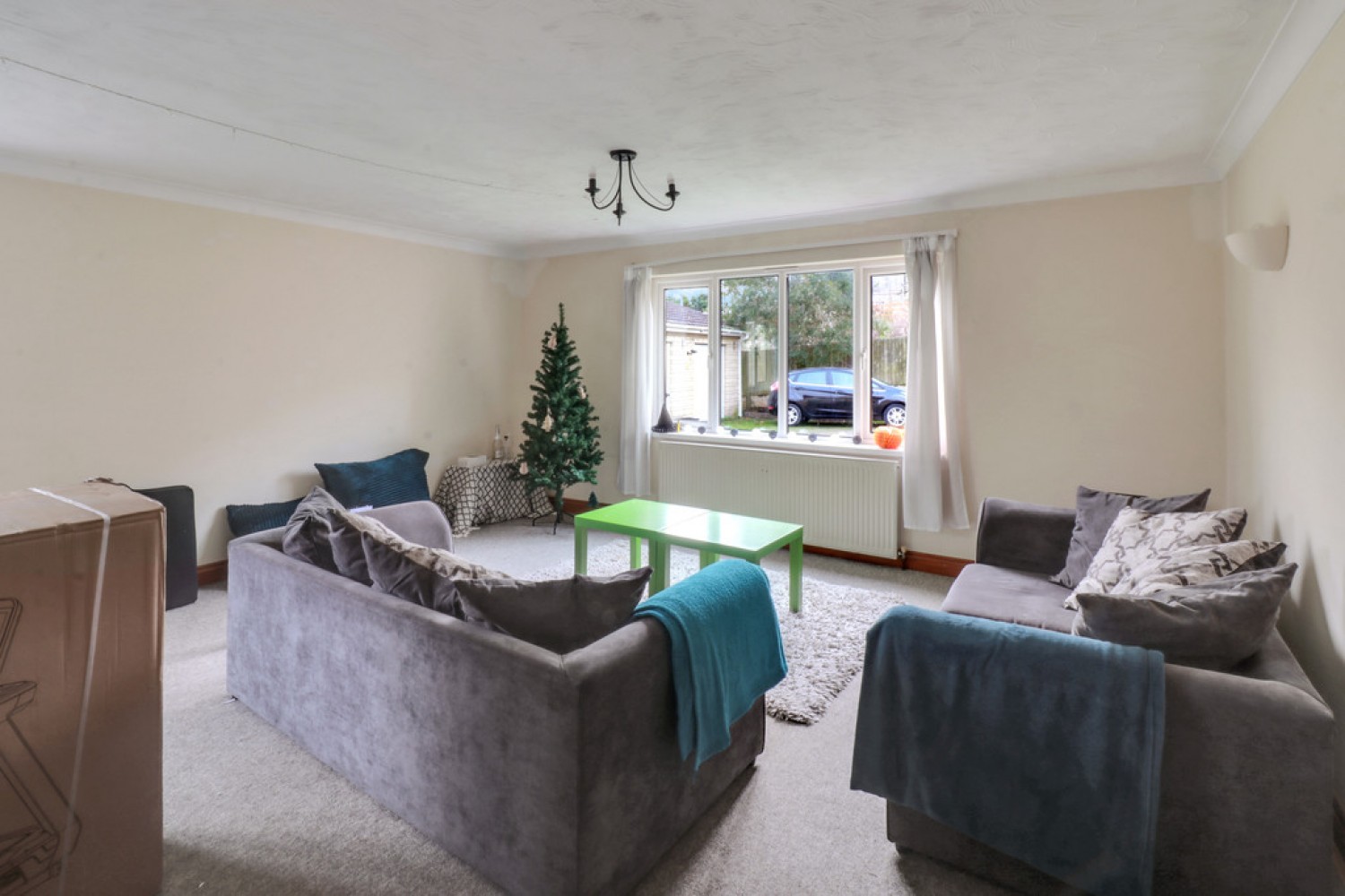 3 bedroom Bungalow for Letting Mount Road, Southdown