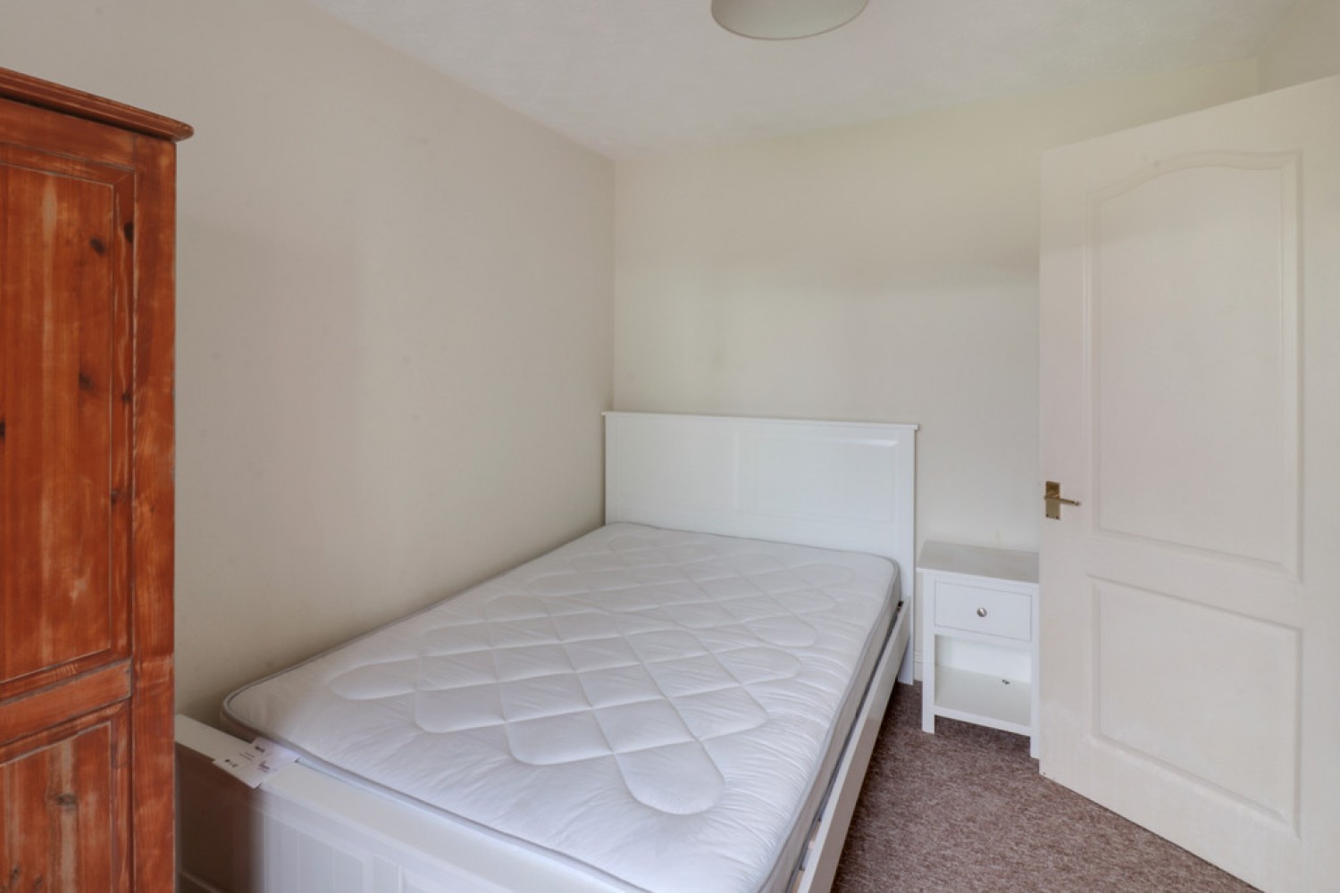 3 bedroom Bungalow for Letting Mount Road, Southdown