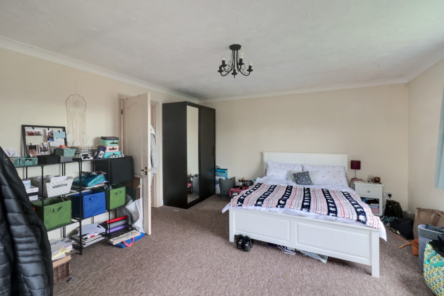 3 bedroom Bungalow for Letting Mount Road, Southdown