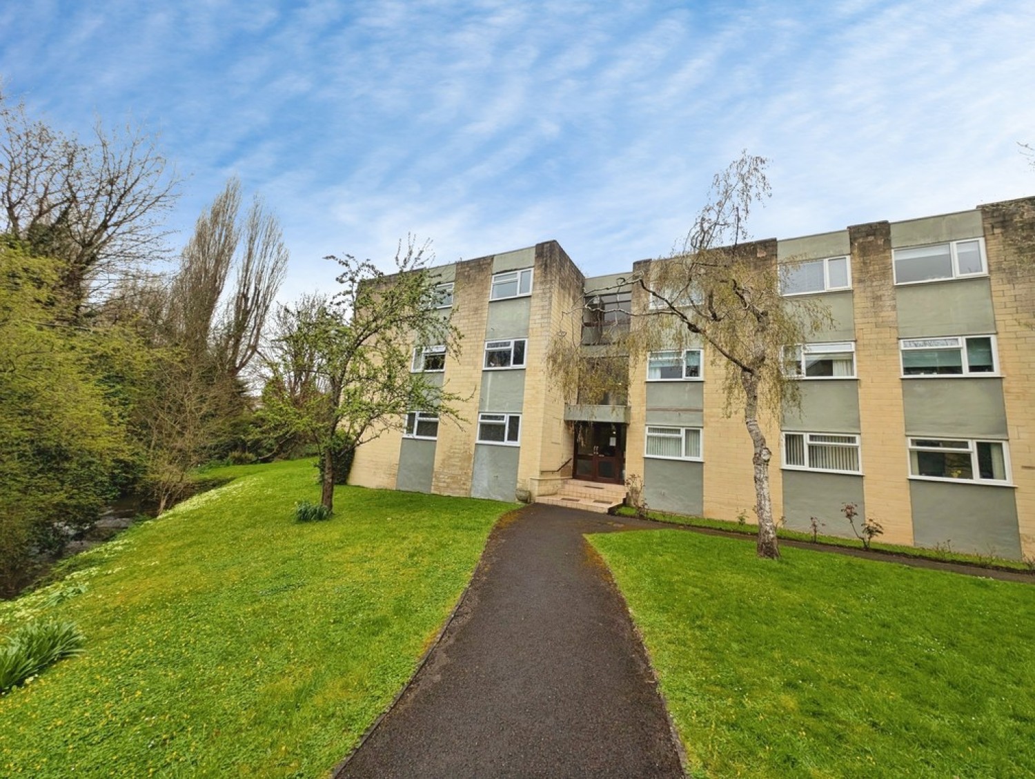2 bedroom Flat for Letting Pitman Court, Larkhall