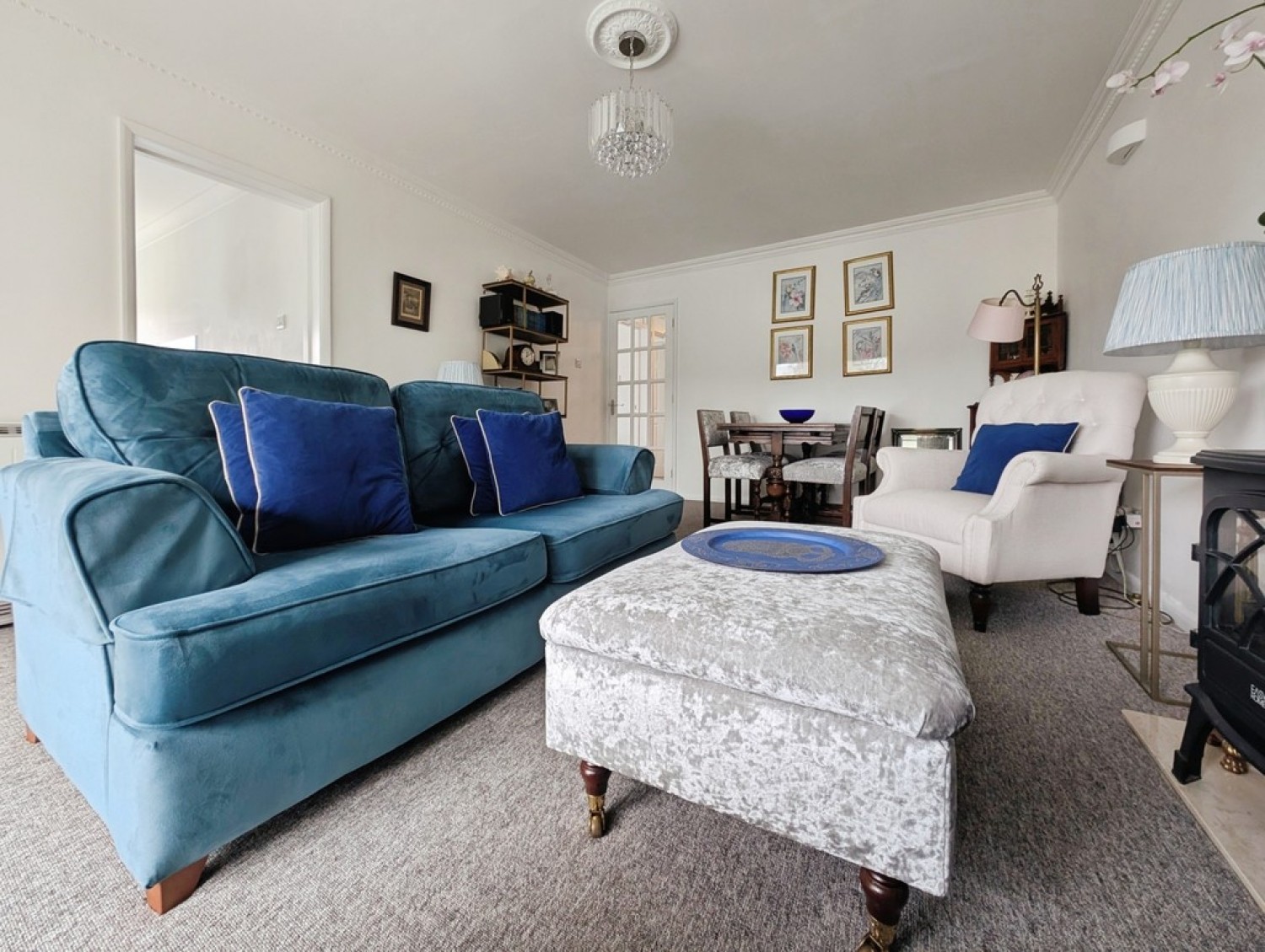 2 bedroom Flat for Letting Pitman Court, Larkhall