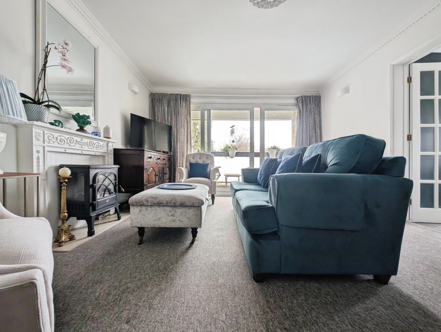 2 bedroom Flat for Letting Pitman Court, Larkhall