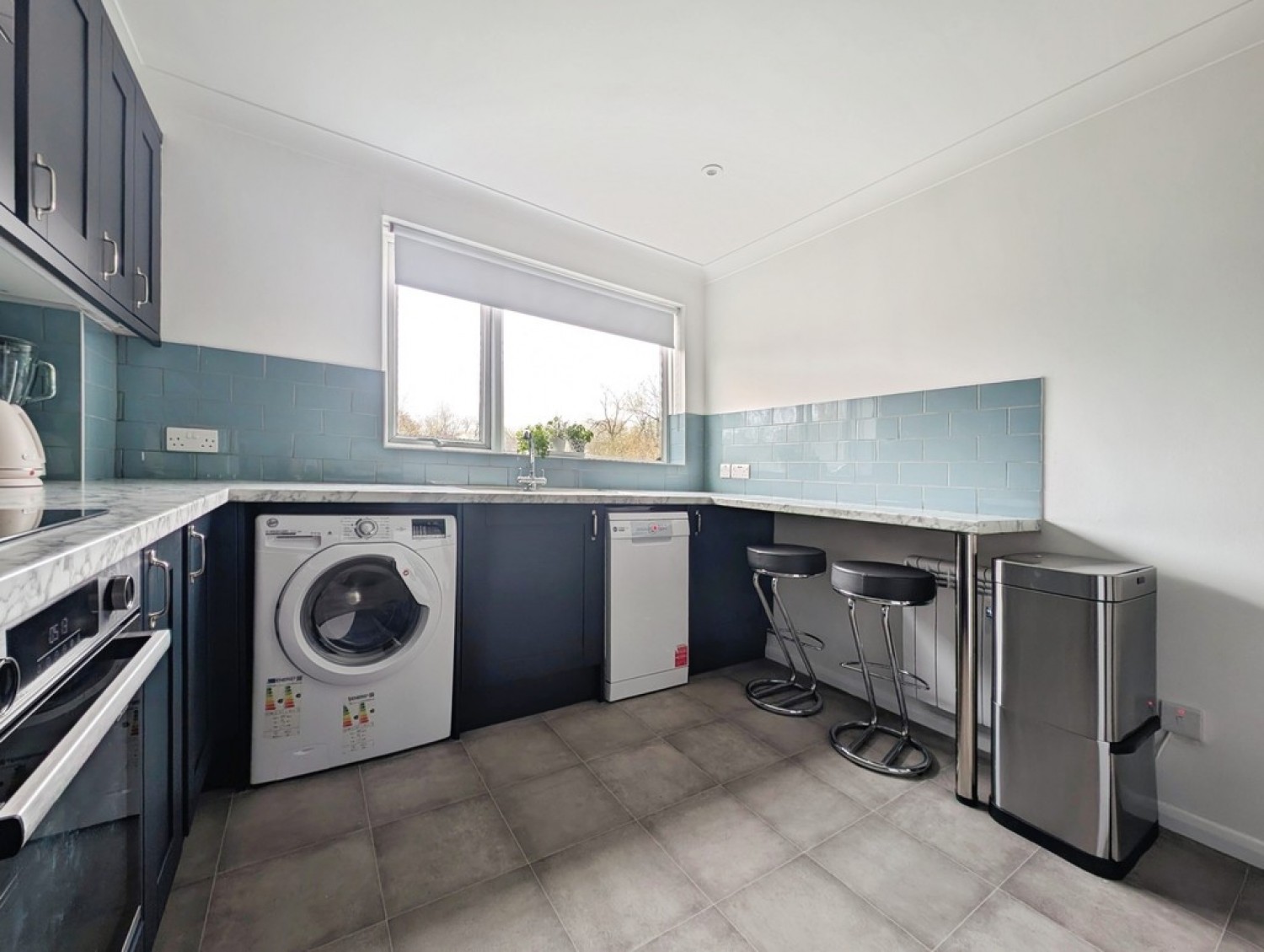 2 bedroom Flat for Letting Pitman Court, Larkhall