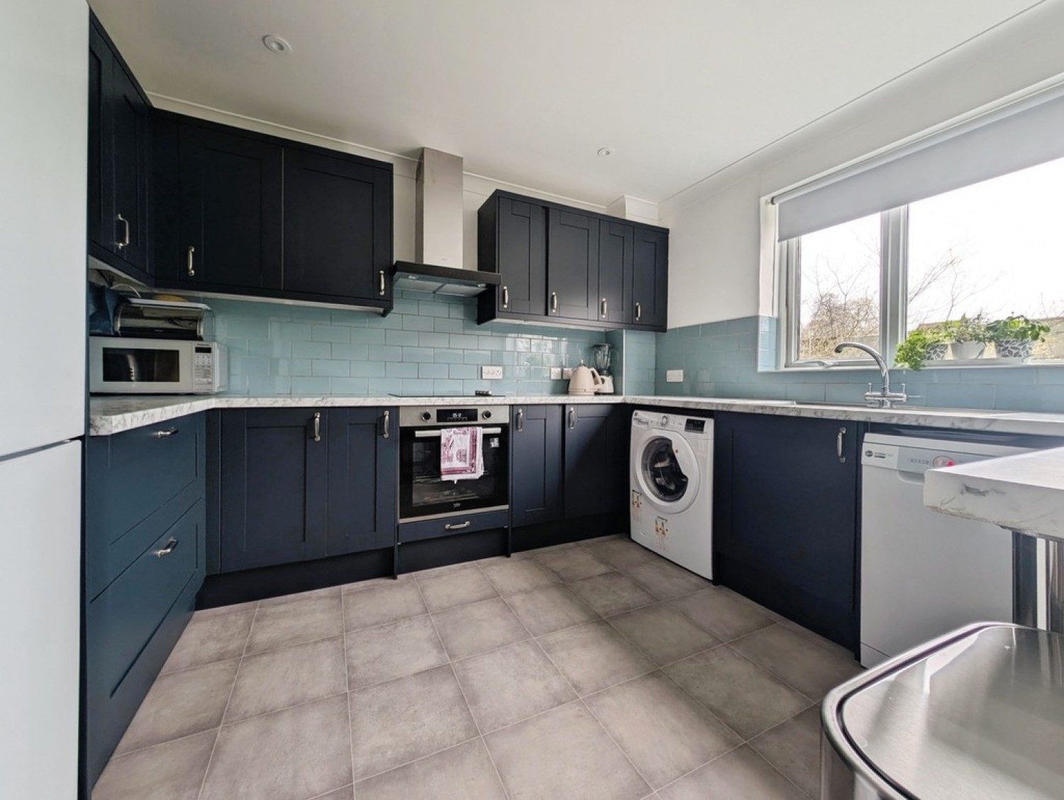 2 bedroom Flat for Letting Pitman Court, Larkhall