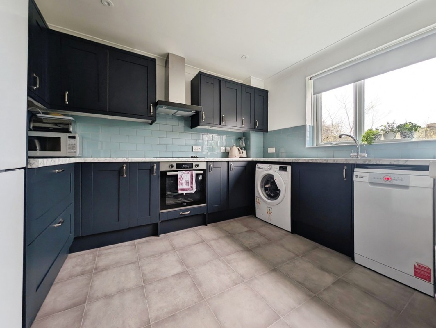 2 bedroom Flat for Letting Pitman Court, Larkhall