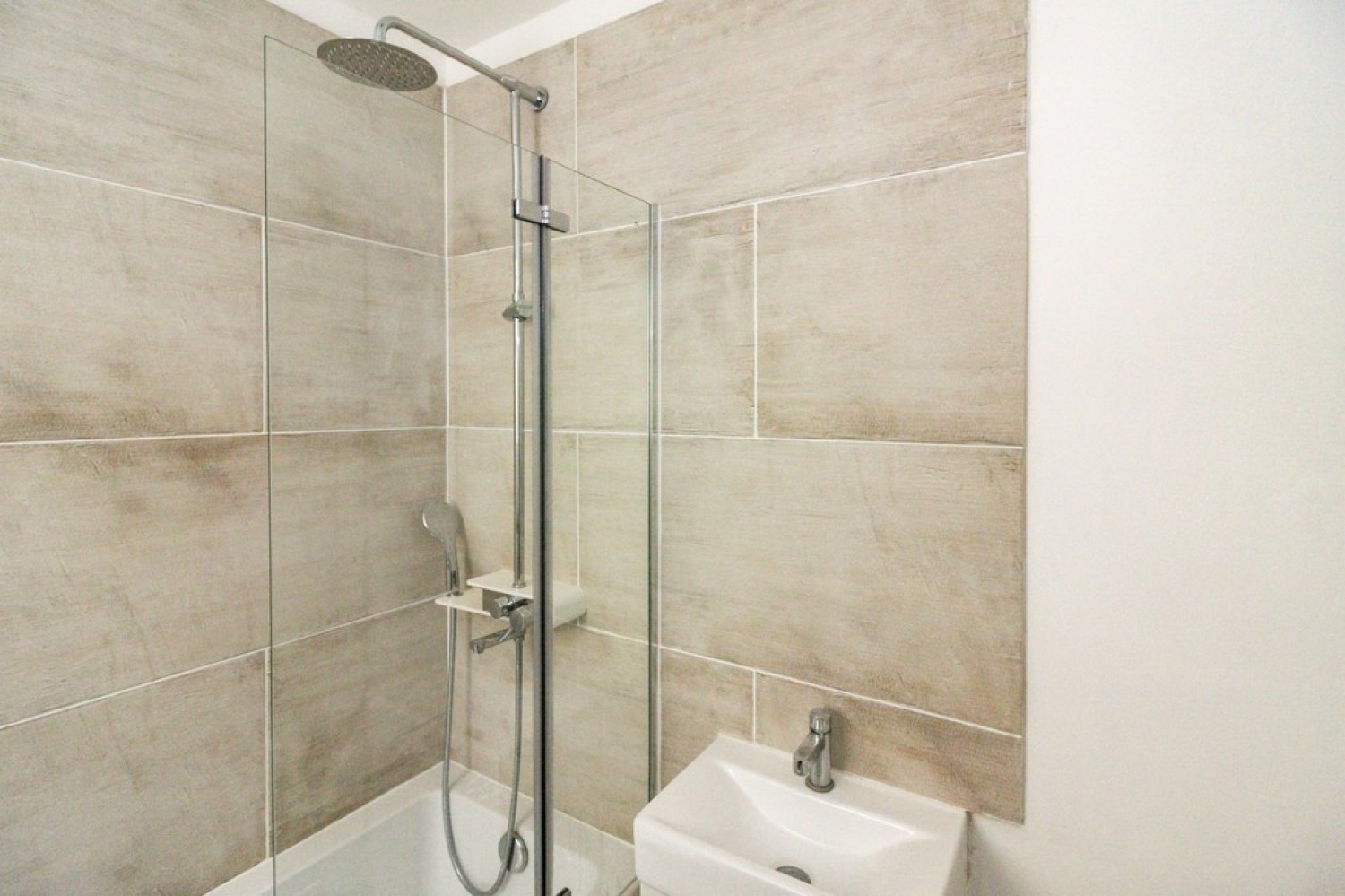 4 bedroom House for Letting Barrow Road, Bath