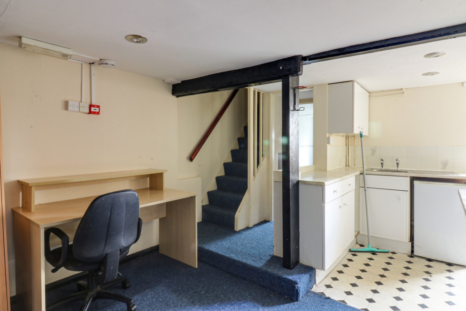 5 bedroom House for Letting Coronation Avenue, Bath