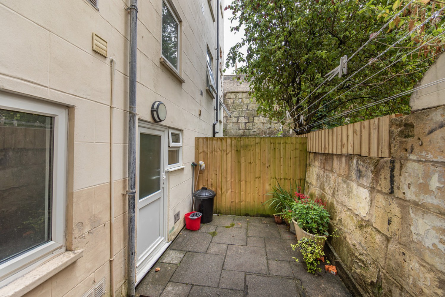 Walcot Buildings, London Road, Bath