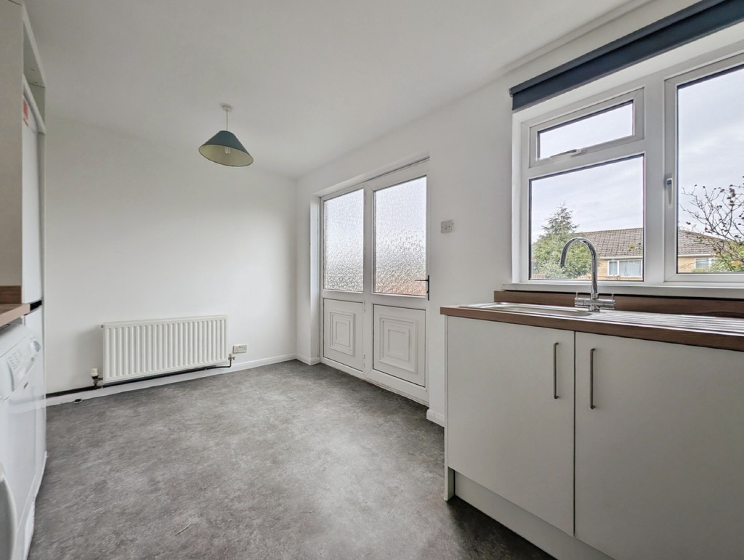 3 bedroom House in Canons Close, Bath