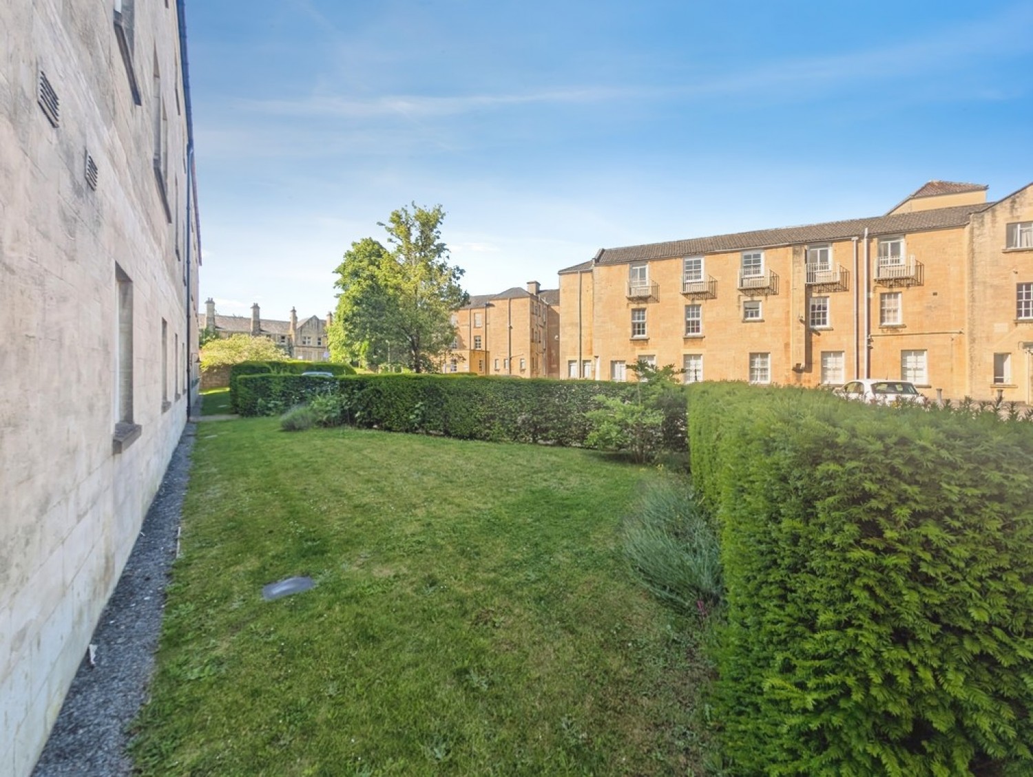 1 bedroom Flat for Letting The Hexagon