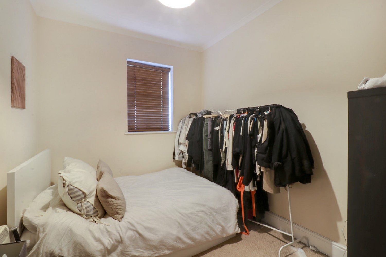 1 bedroom Flat for Letting The Hexagon