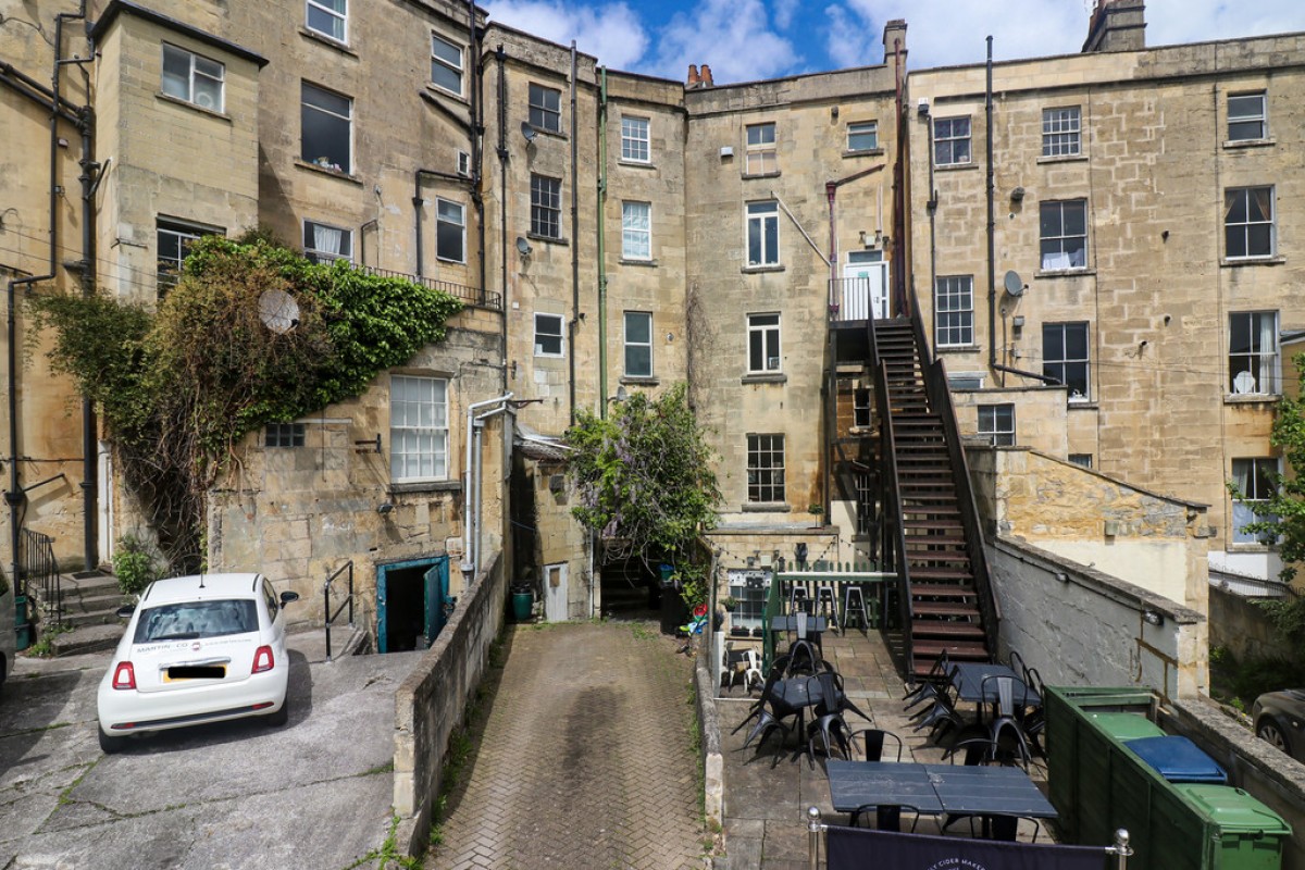 Cleveland Place West, London Road, Bath