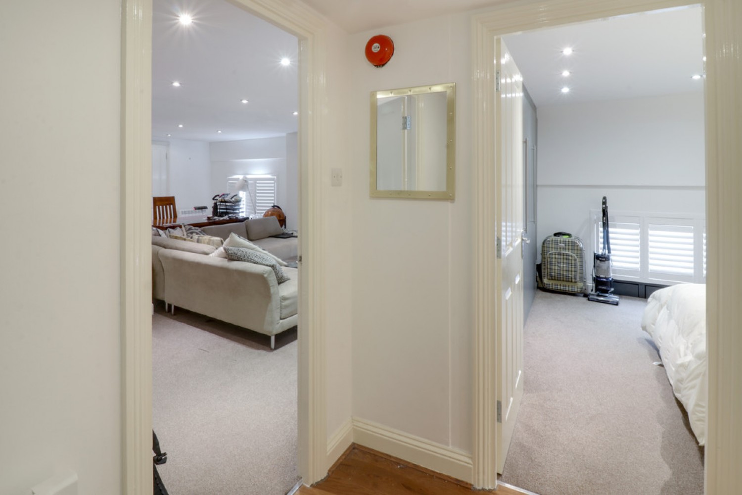 1 bedroom Flat for Letting Waterfront House, Lower Bristol Road