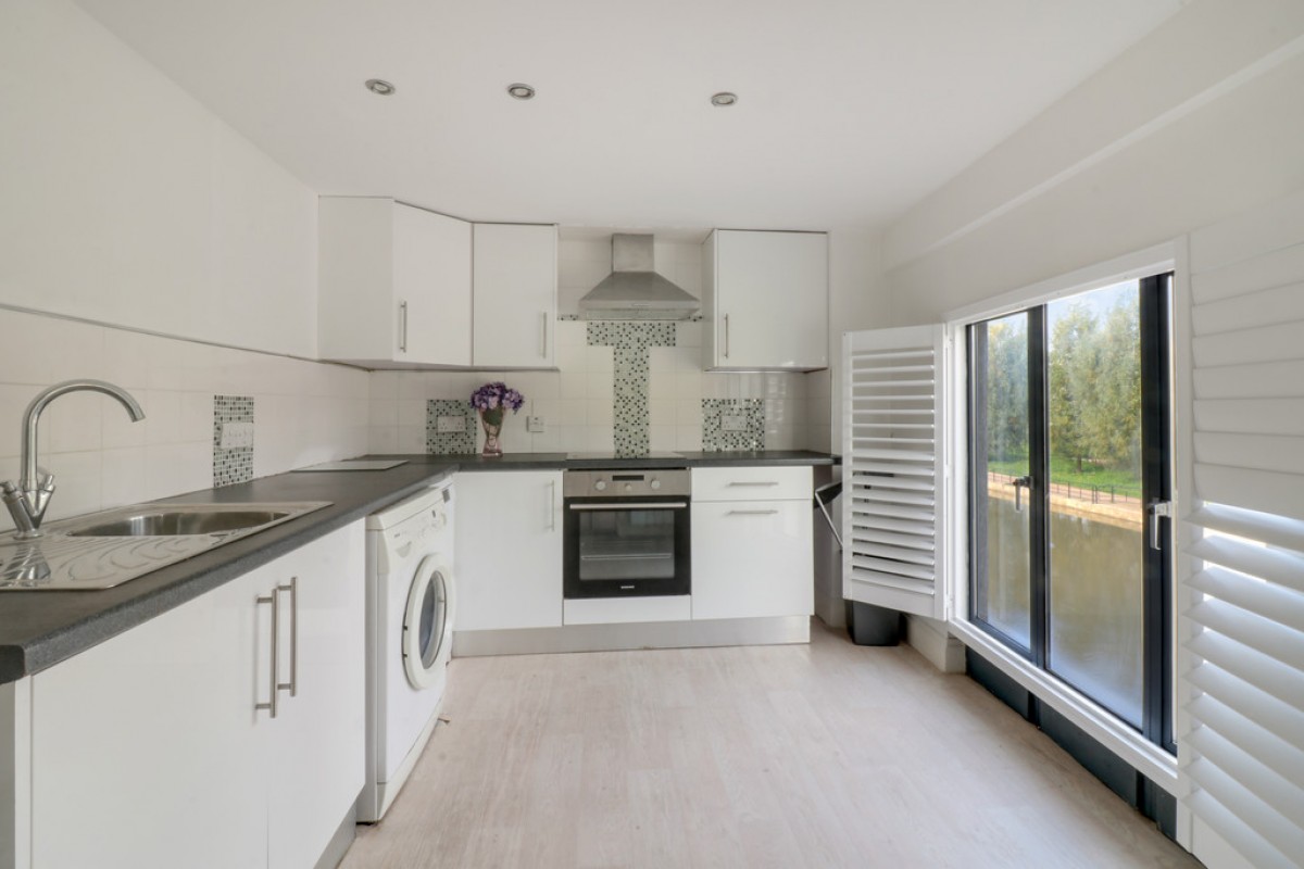 Waterfront House, Lower Bristol Road