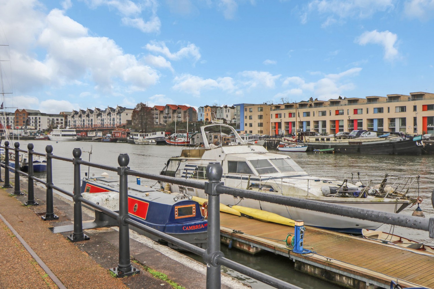 1 bedroom Flat for Letting The Crescent, Harbourside, Bristol