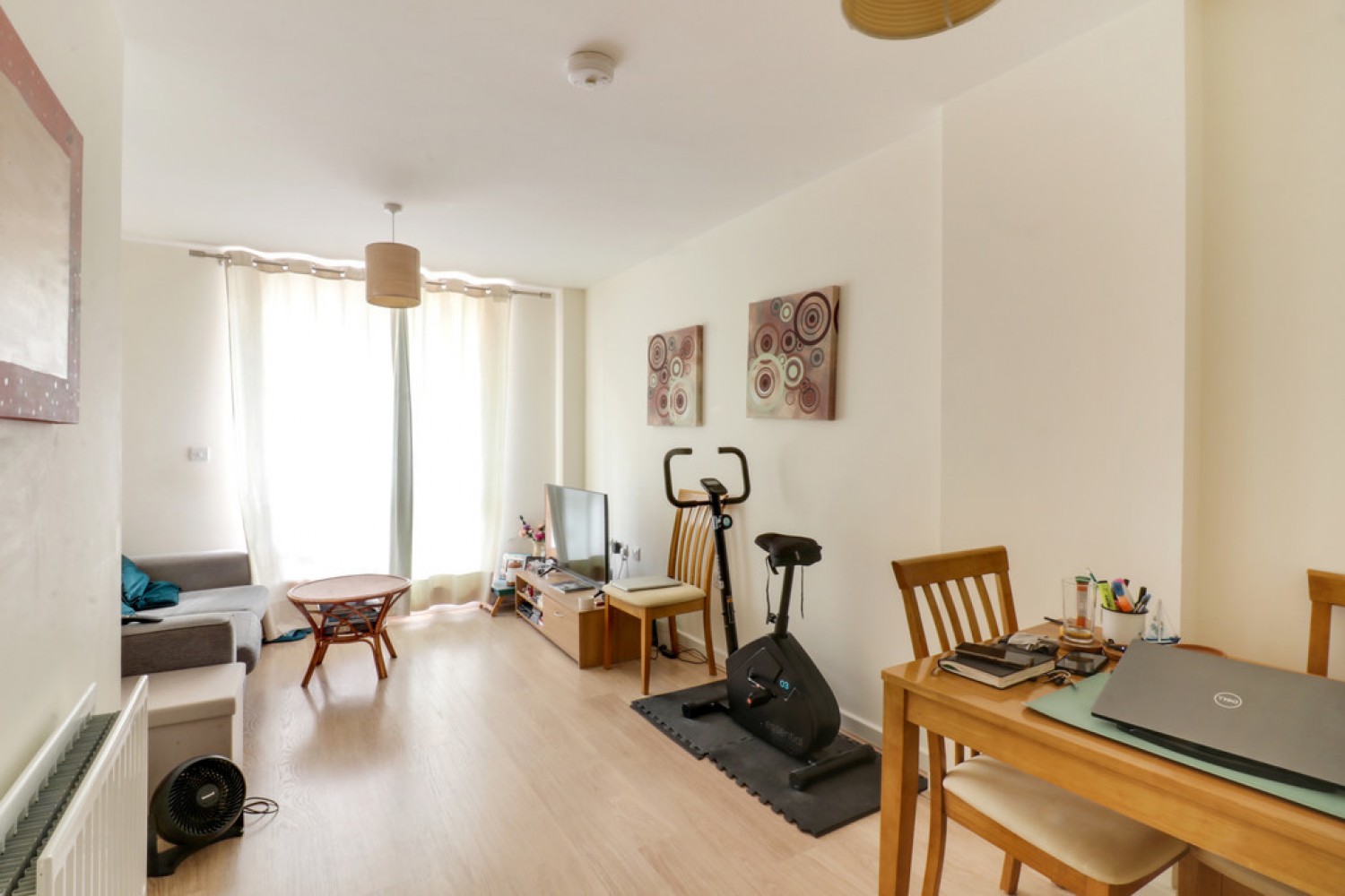 1 bedroom Flat for Letting The Crescent, Hanover Quay, Bristol